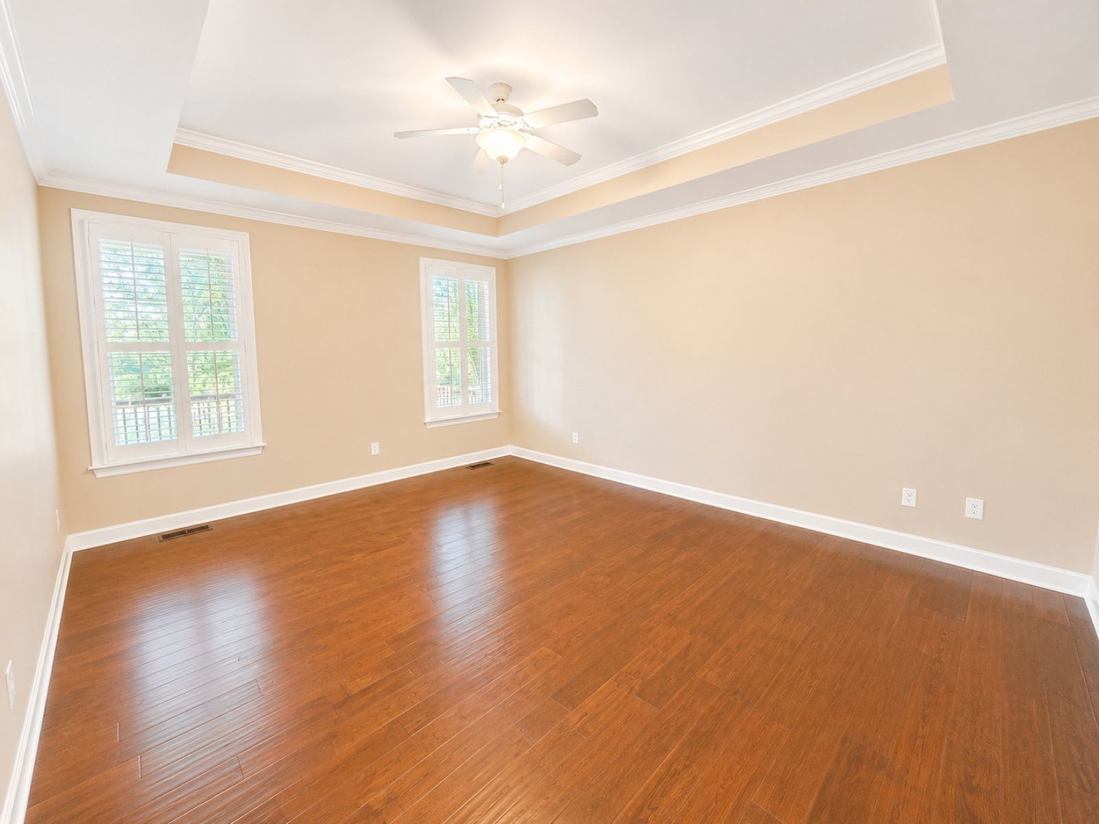 409 Valley Spring Dr Property Photo 13
