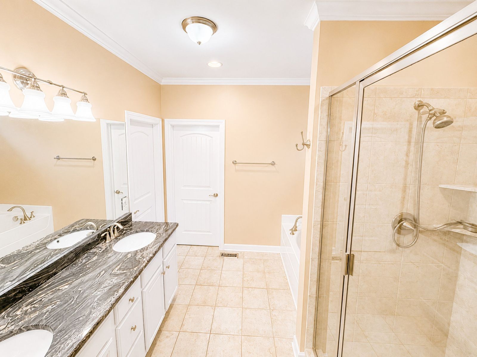 409 Valley Spring Dr Property Photo 21