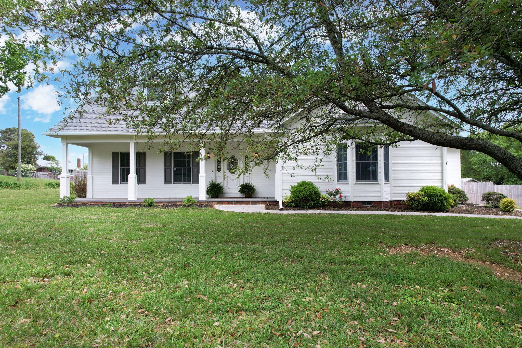 2801 Spring Place Road, Se Property Photo 3