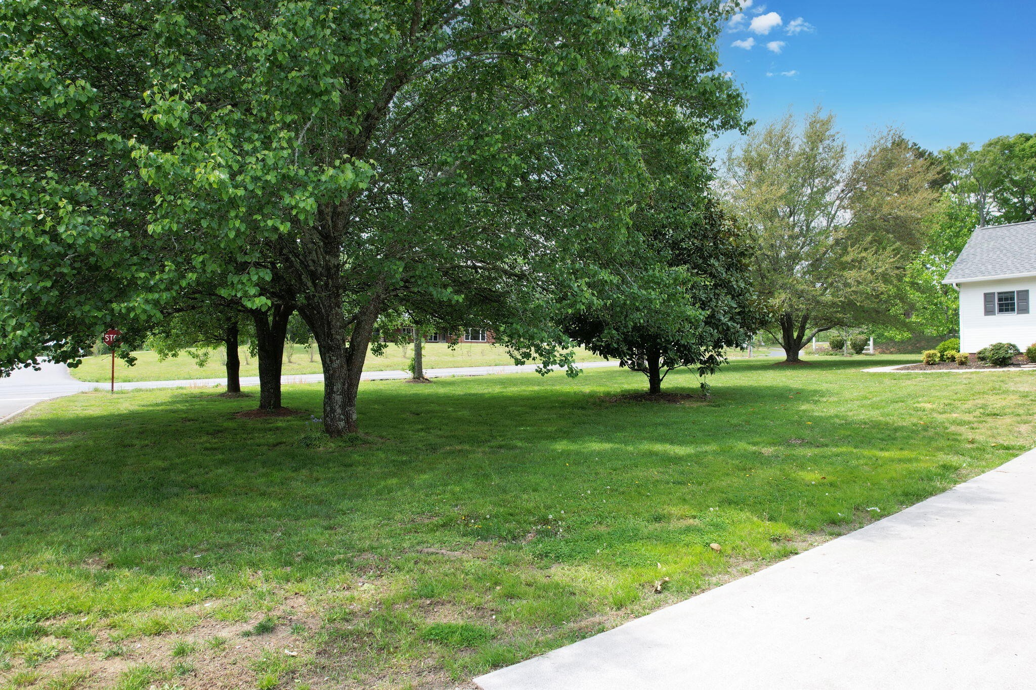 2801 Spring Place Road, Se Property Photo 6