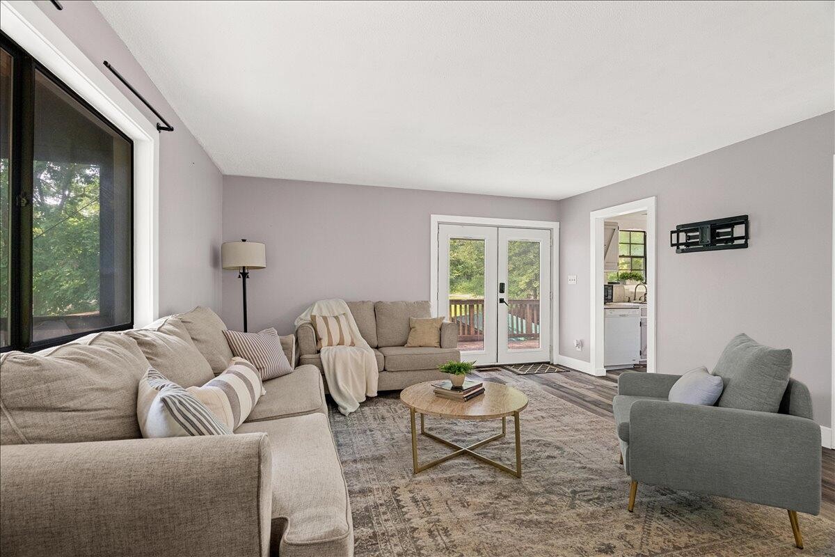 151 River Bend Drive Property Photo 4