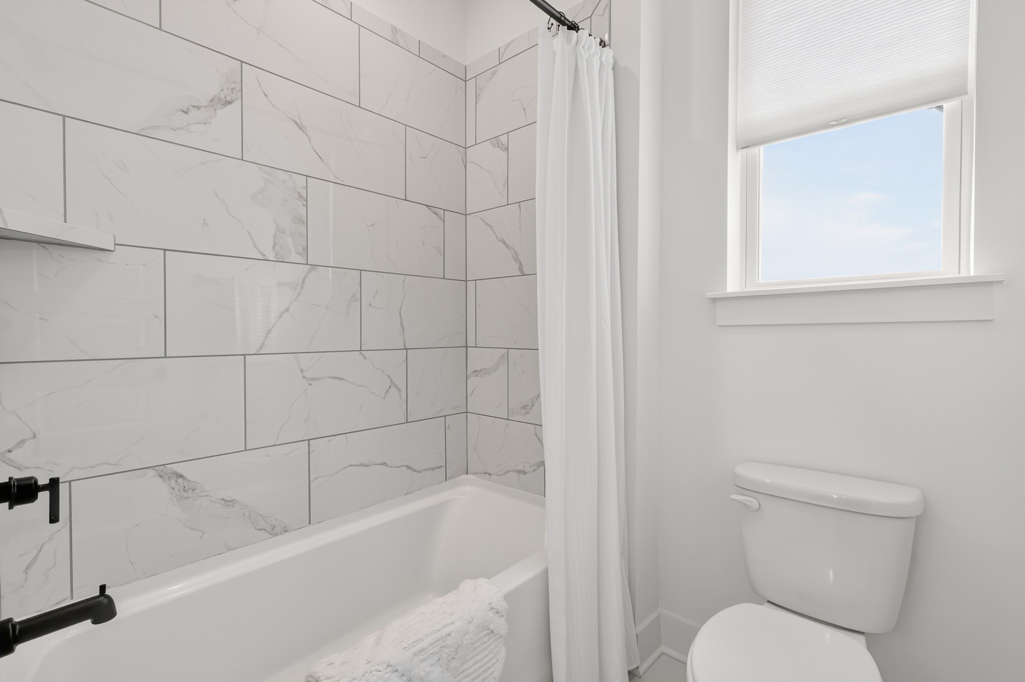 5638 Eaglemont Dr Property Photo 36