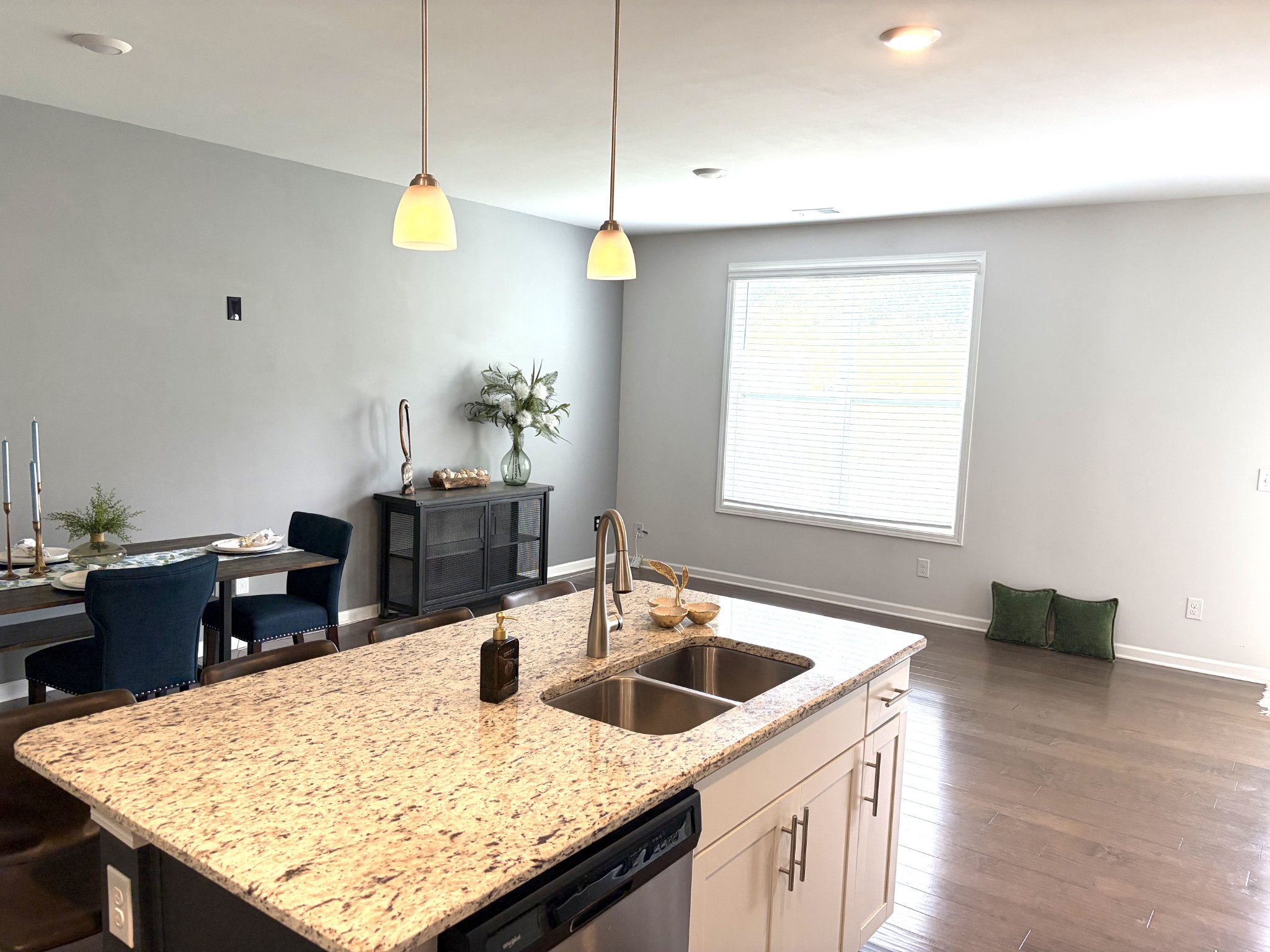 4155 Grapevine Loop Property Photo 2