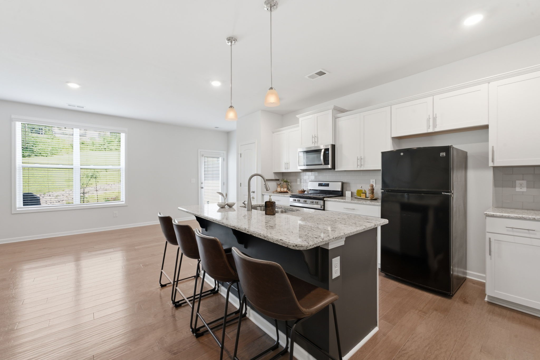 4155 Grapevine Loop Property Photo 9