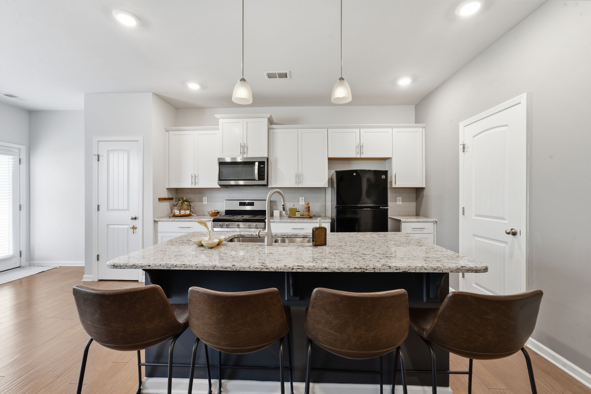 4155 Grapevine Loop Property Photo 10