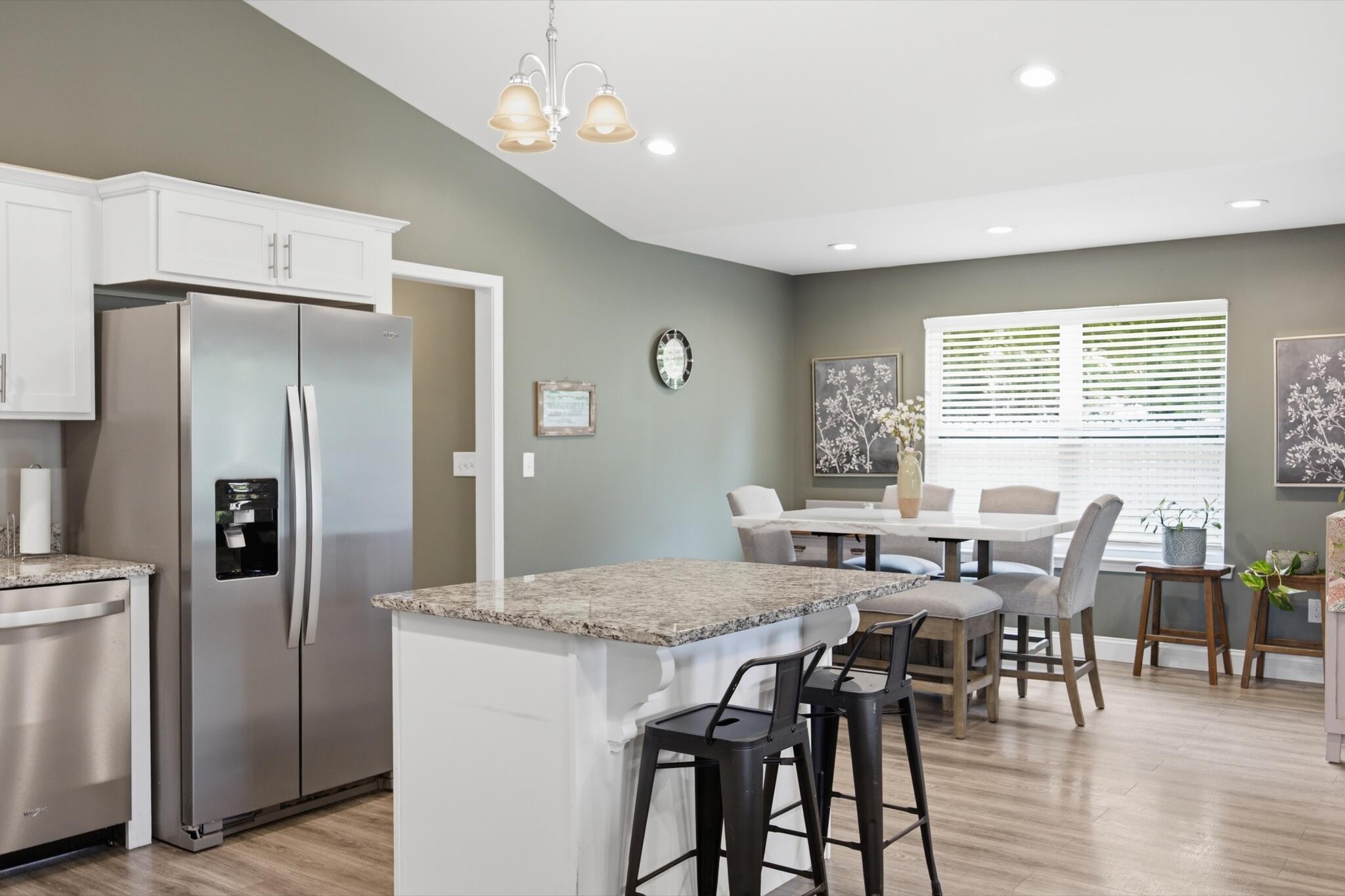 595 New Union Circle Property Photo 13
