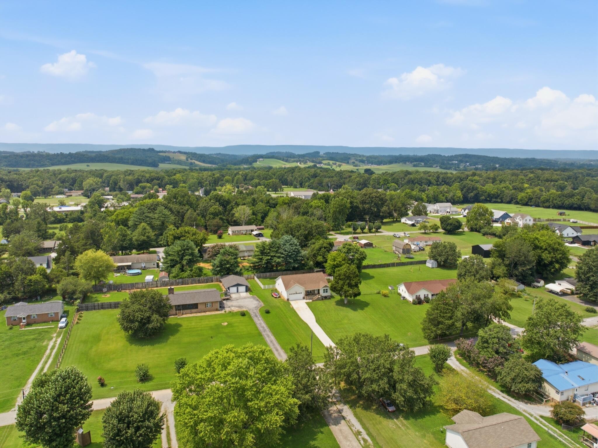 595 New Union Circle Property Photo 34
