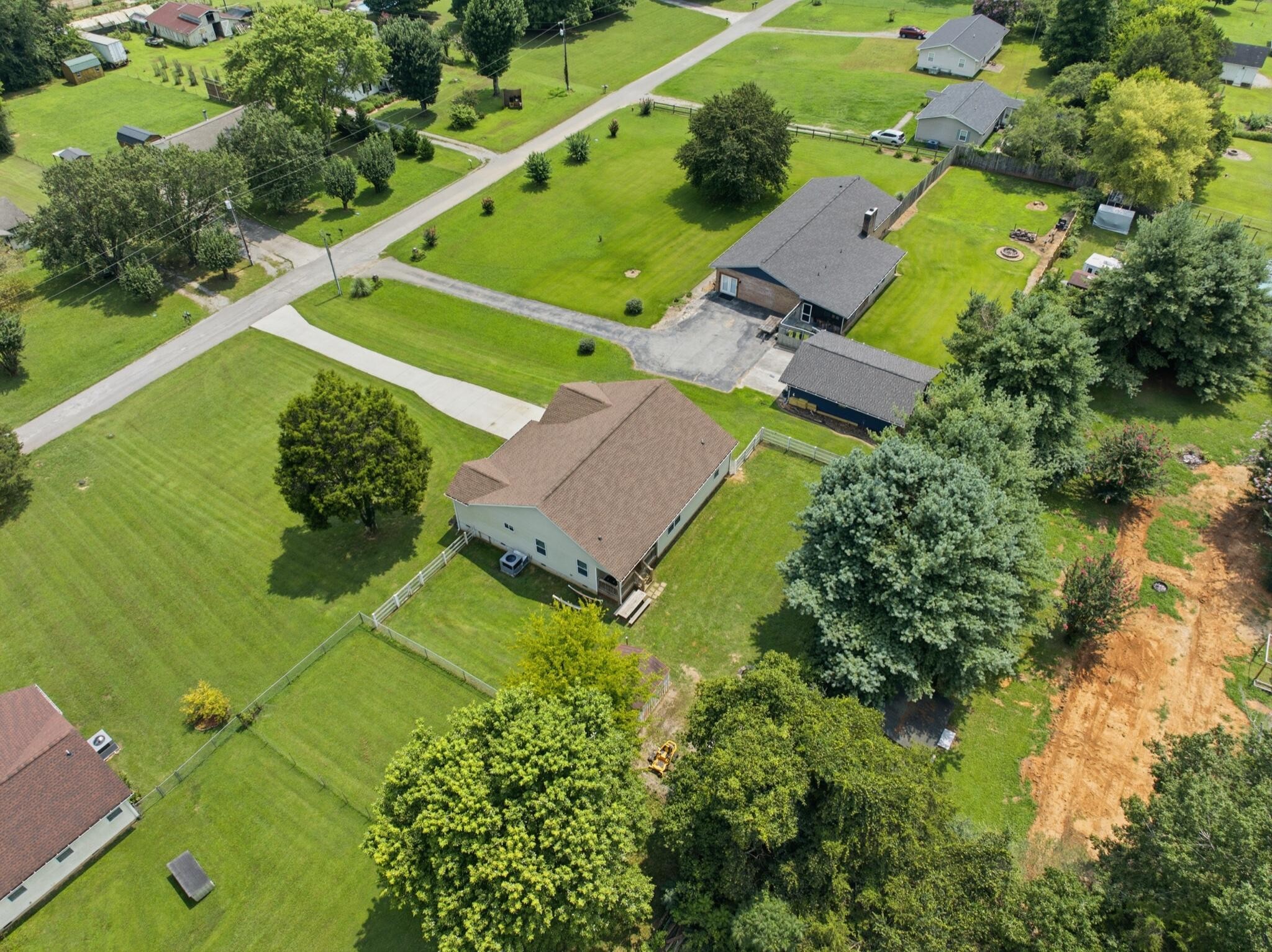 595 New Union Circle Property Photo 35
