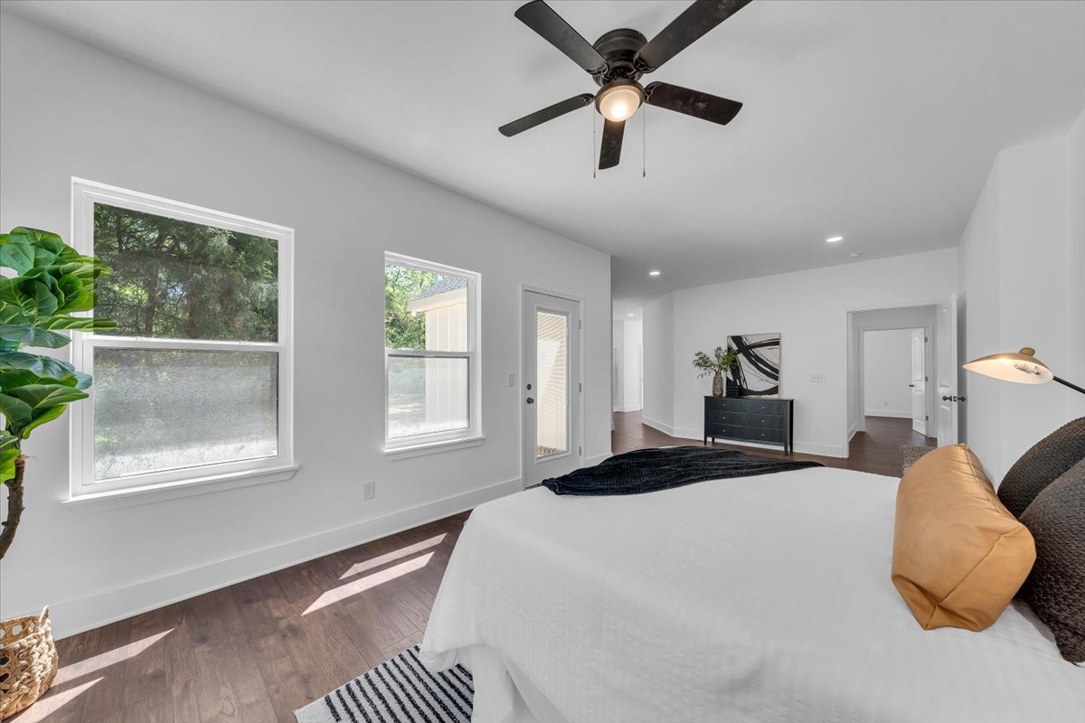 1736 Barker Rd Property Photo 18