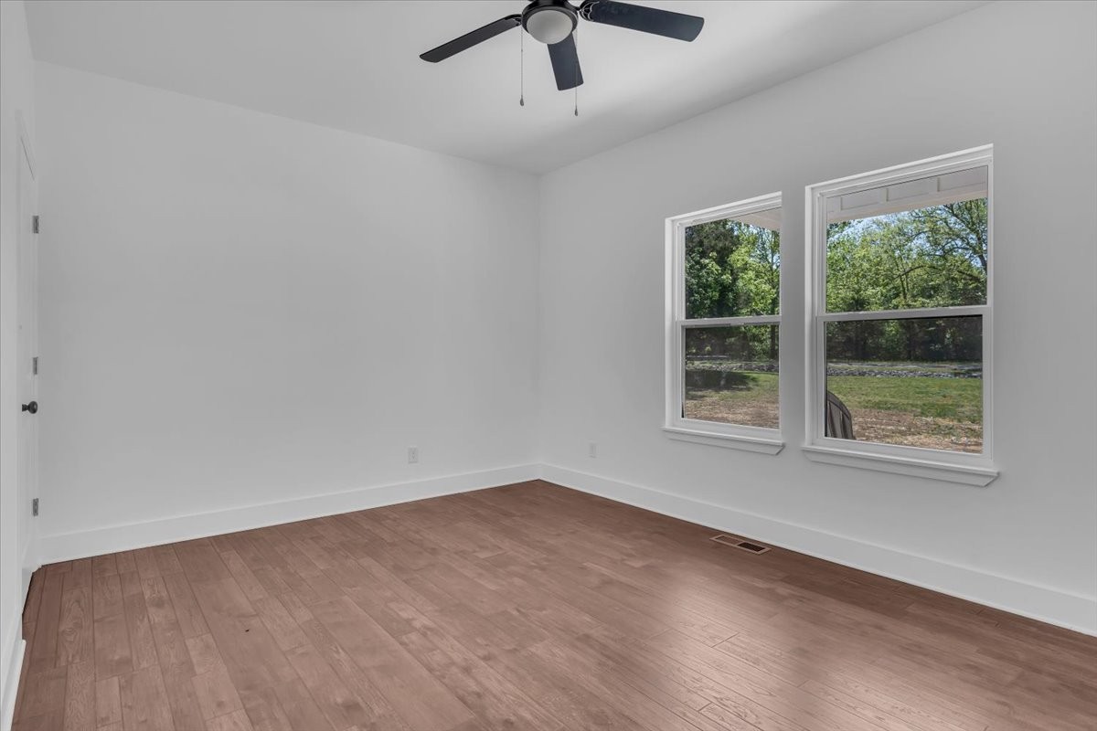 1736 Barker Rd Property Photo 26