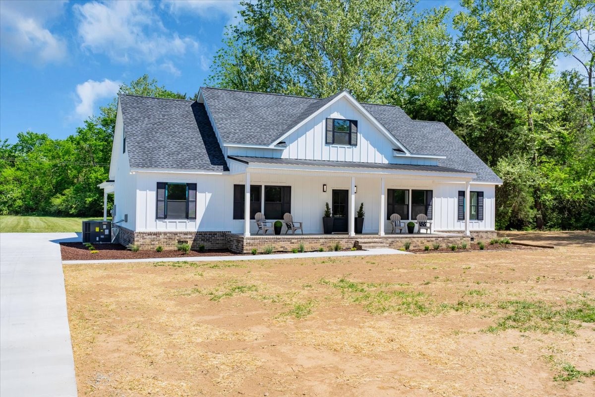 1736 Barker Rd Property Photo 41
