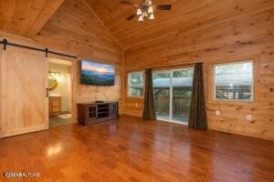 460 Sassafras Way Property Photo 3