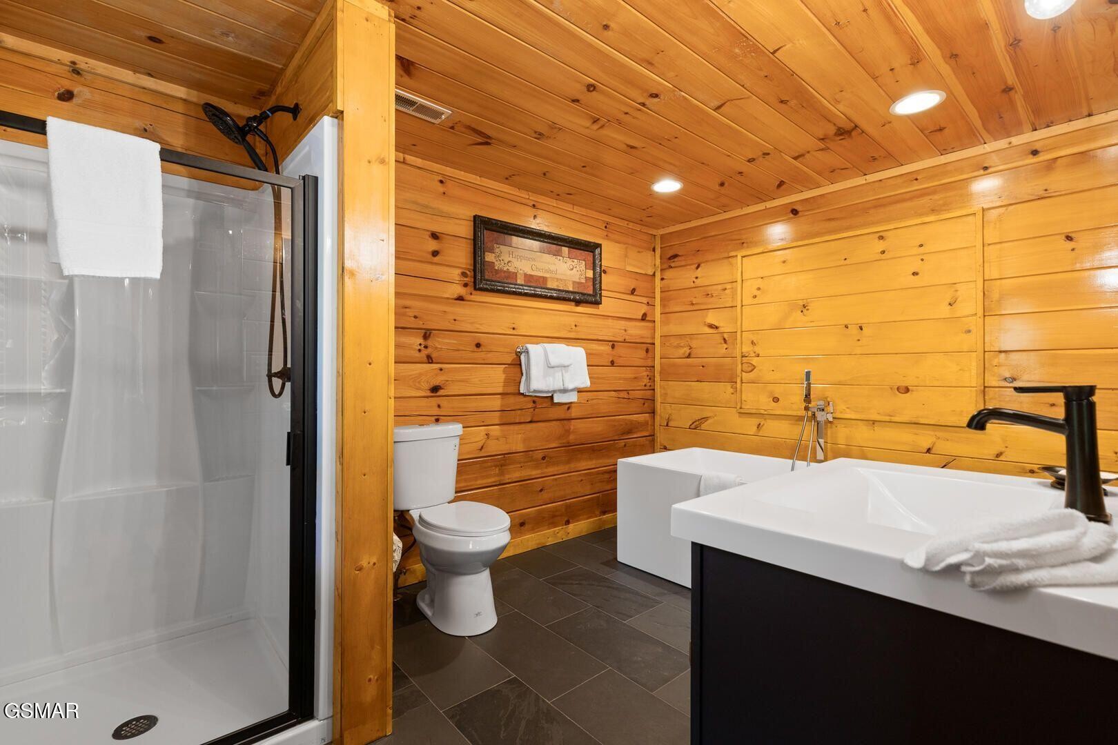 1851 Starr Street Property Photo 35