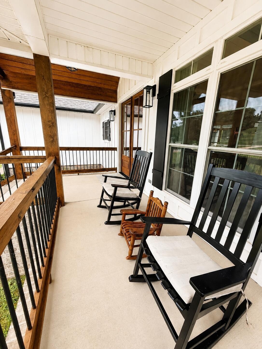 451 William Whitworth Rd Property Photo 7