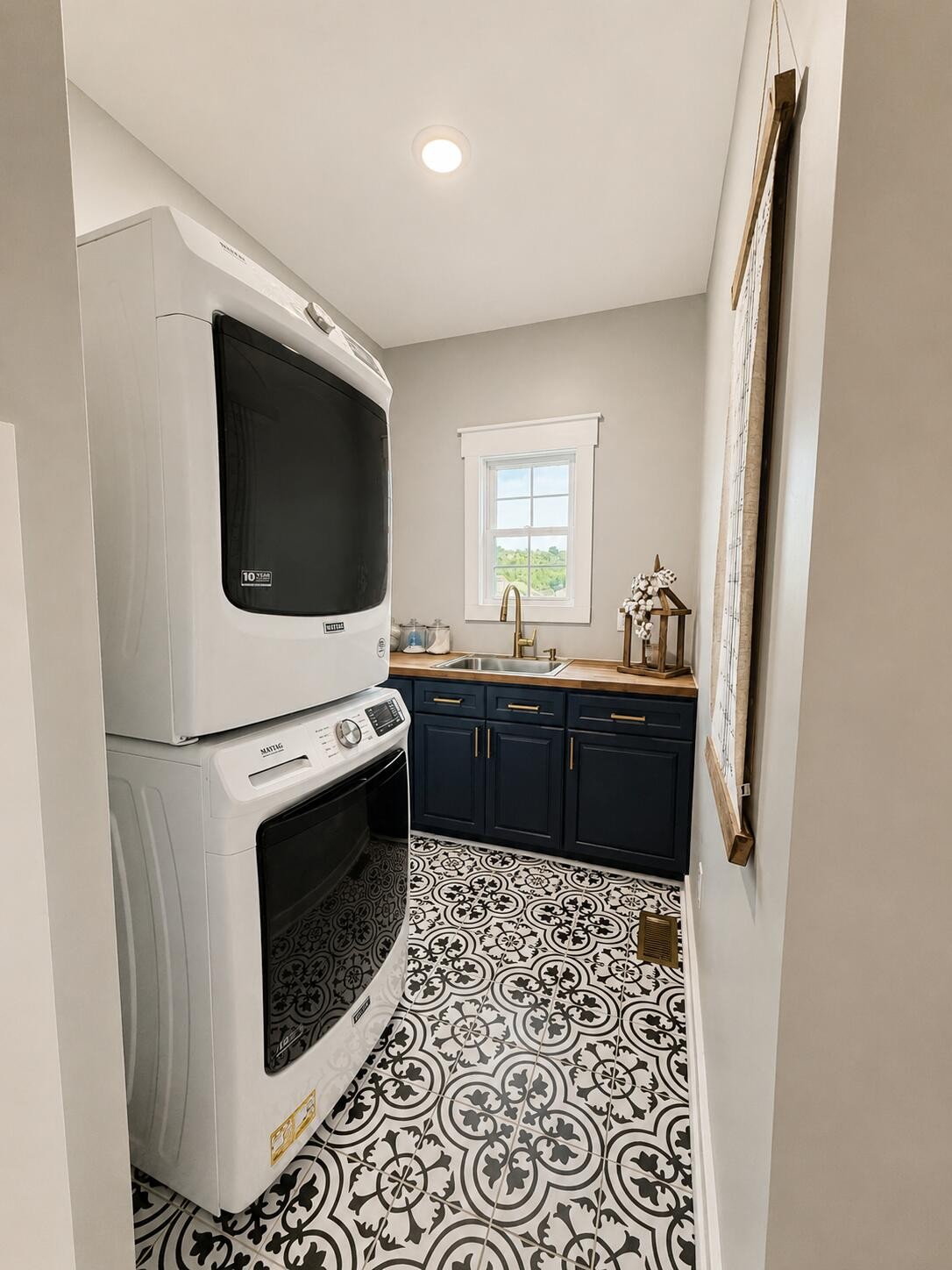 451 William Whitworth Rd Property Photo 39