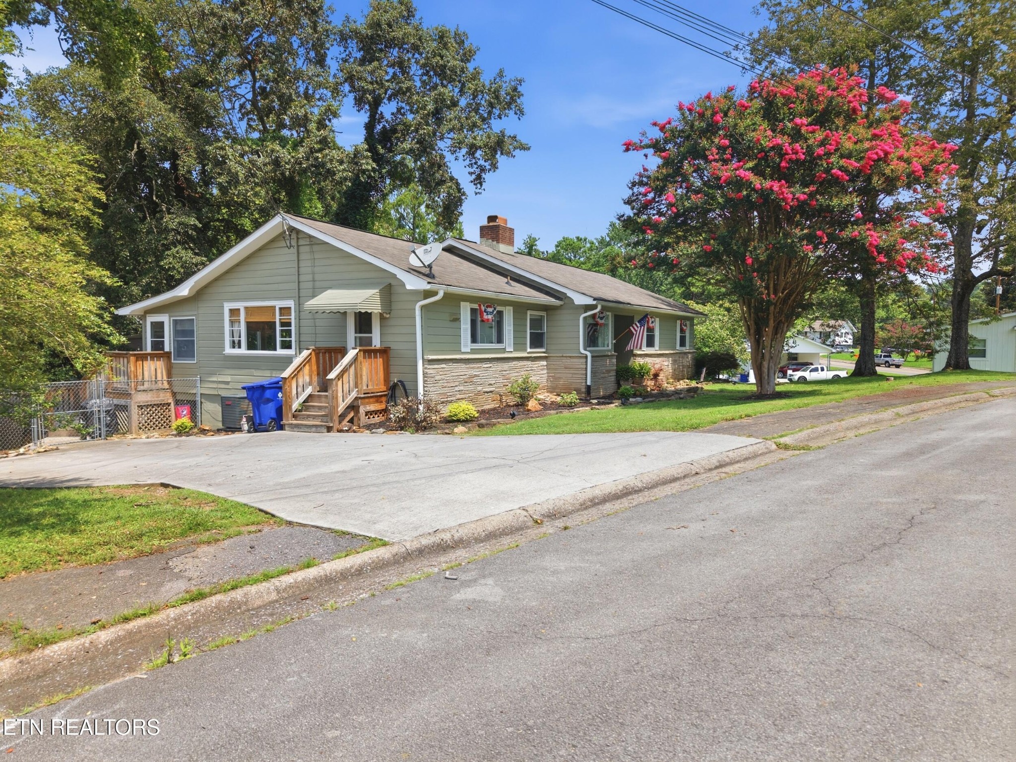 102 Nolan Rd Property Photo 4
