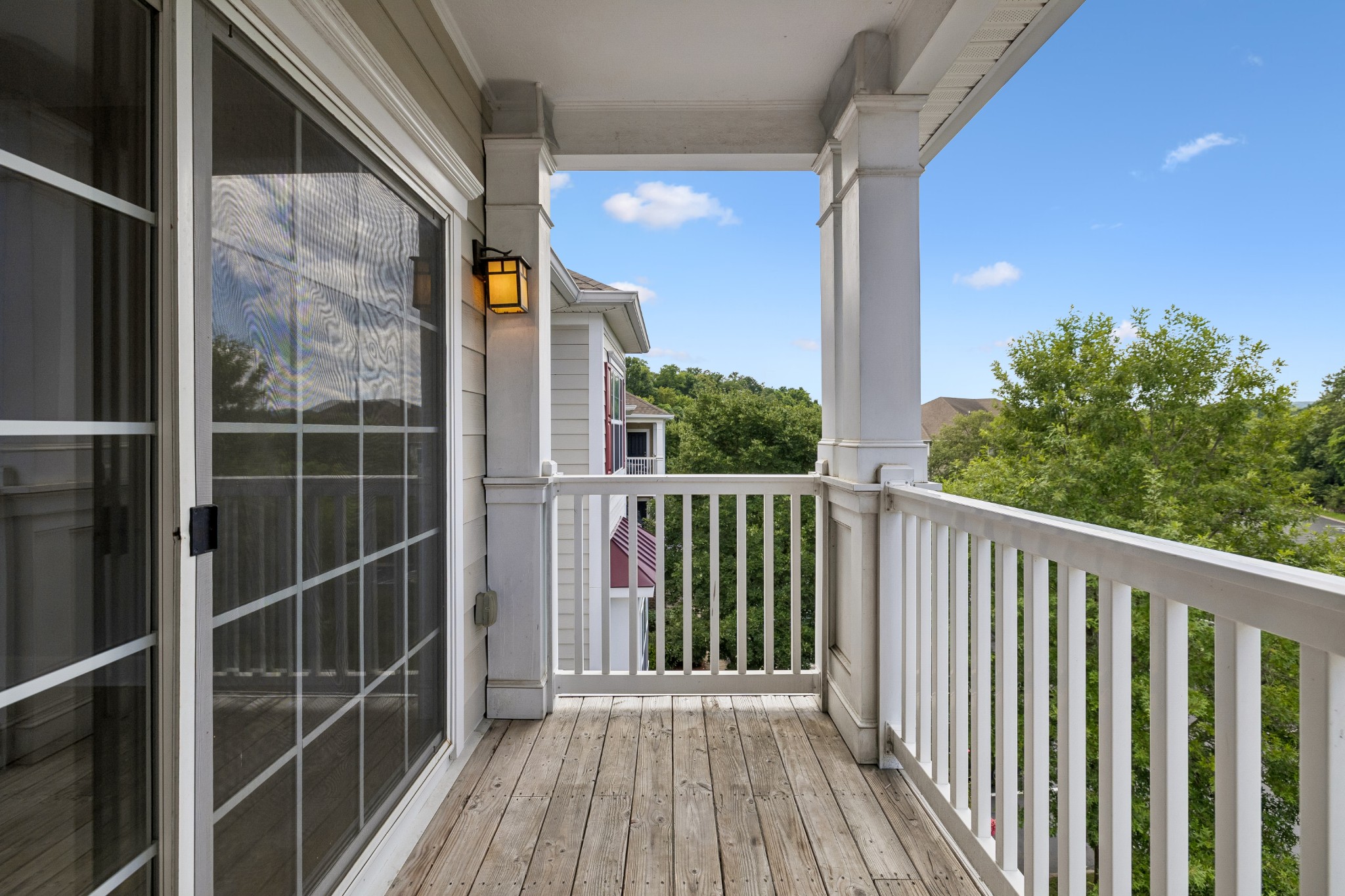 4846 Bevendean Dr Property Photo 15