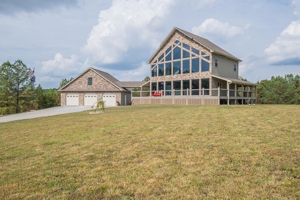 4700 Honey Creek Loop Rd Property Photo 5