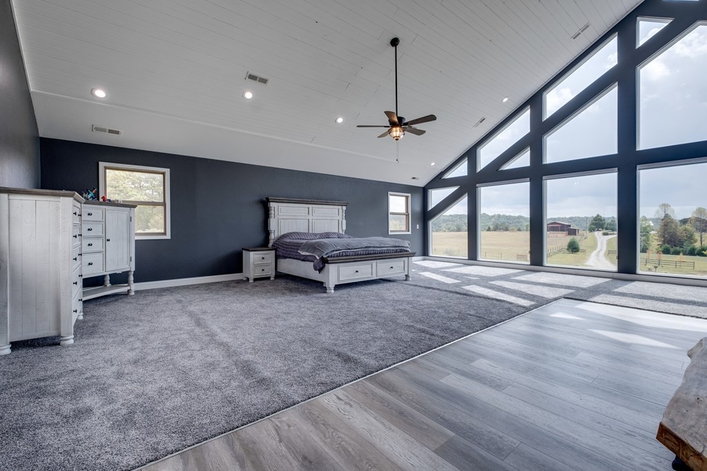 4700 Honey Creek Loop Rd Property Photo 27