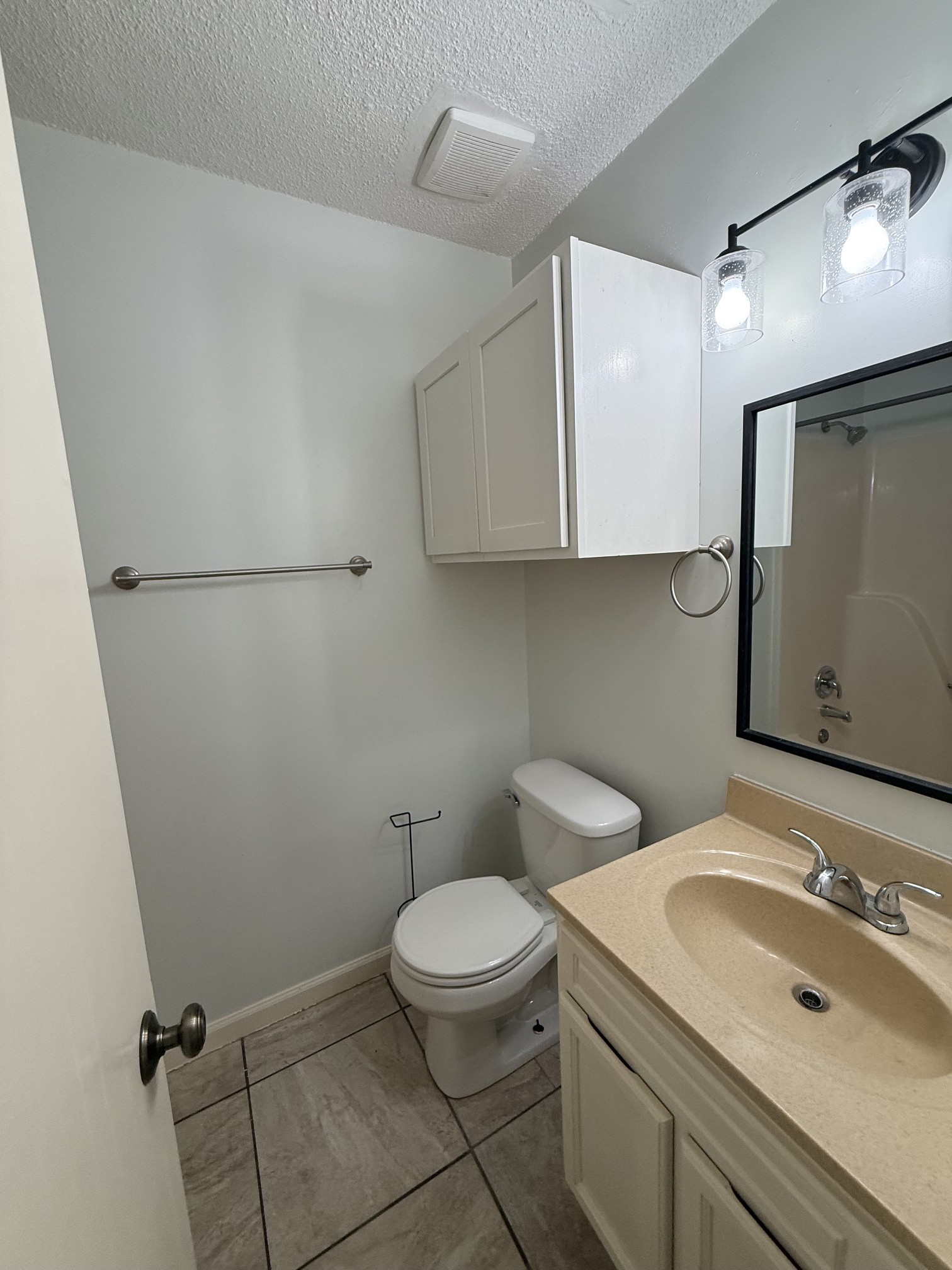 221 Duling Ave Property Photo 14