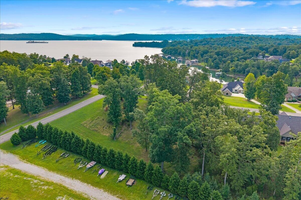 421 Waterfront Way Property Photo 1