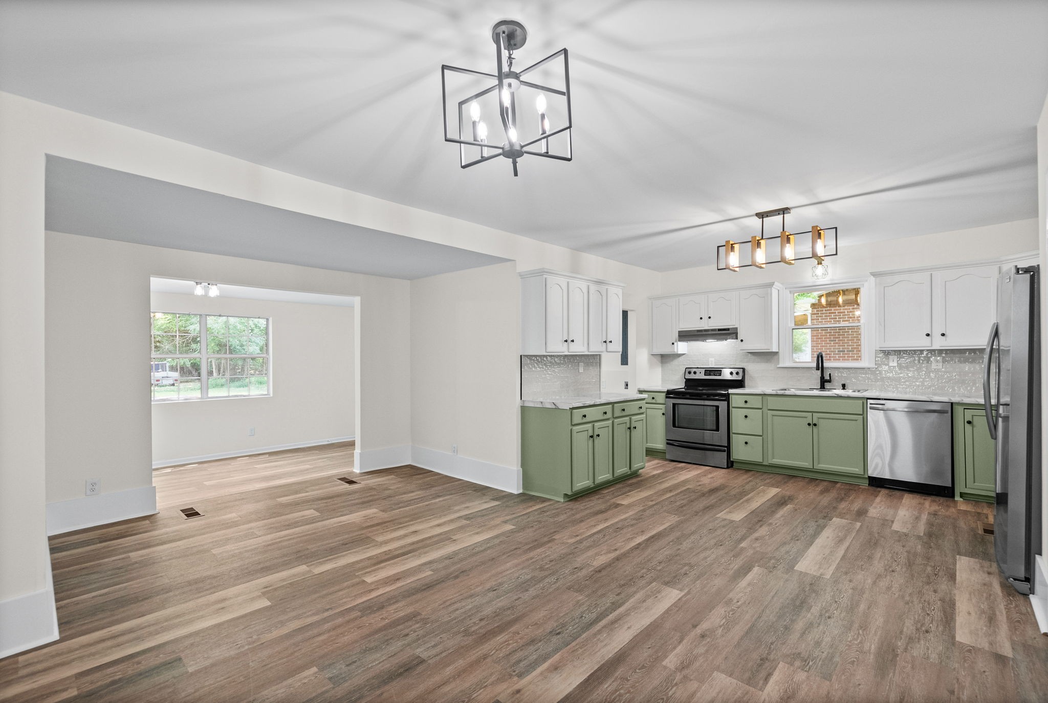 363 Third St Property Photo 10