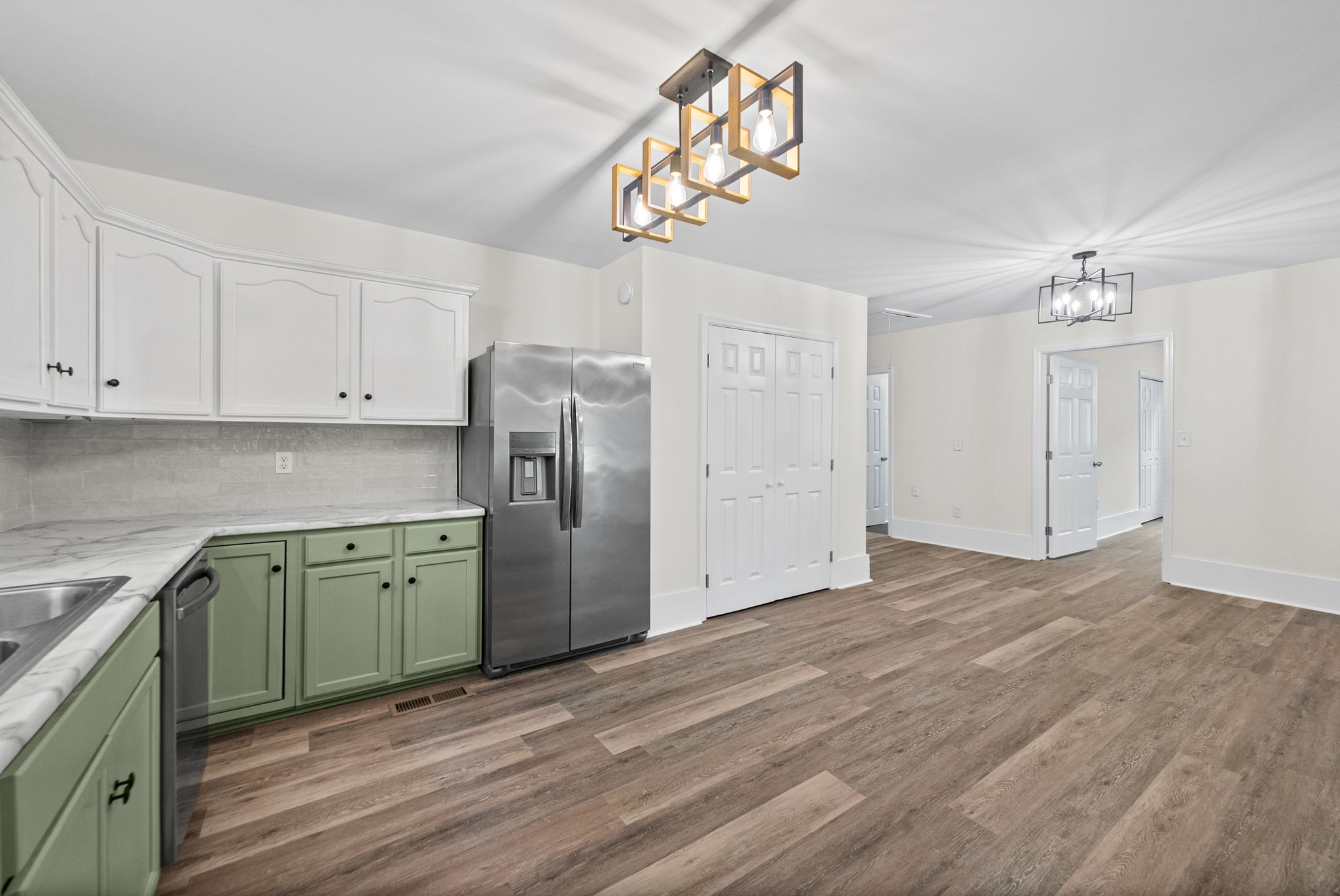 363 Third St Property Photo 13