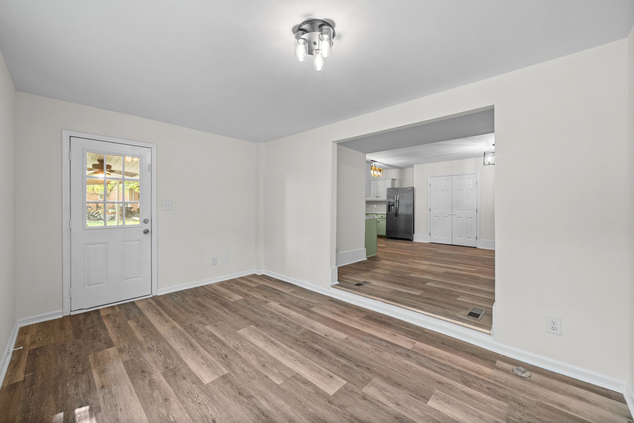 363 Third St Property Photo 18