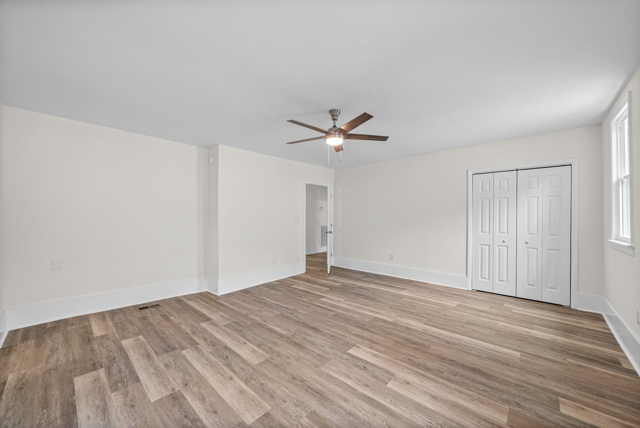 363 Third St Property Photo 24