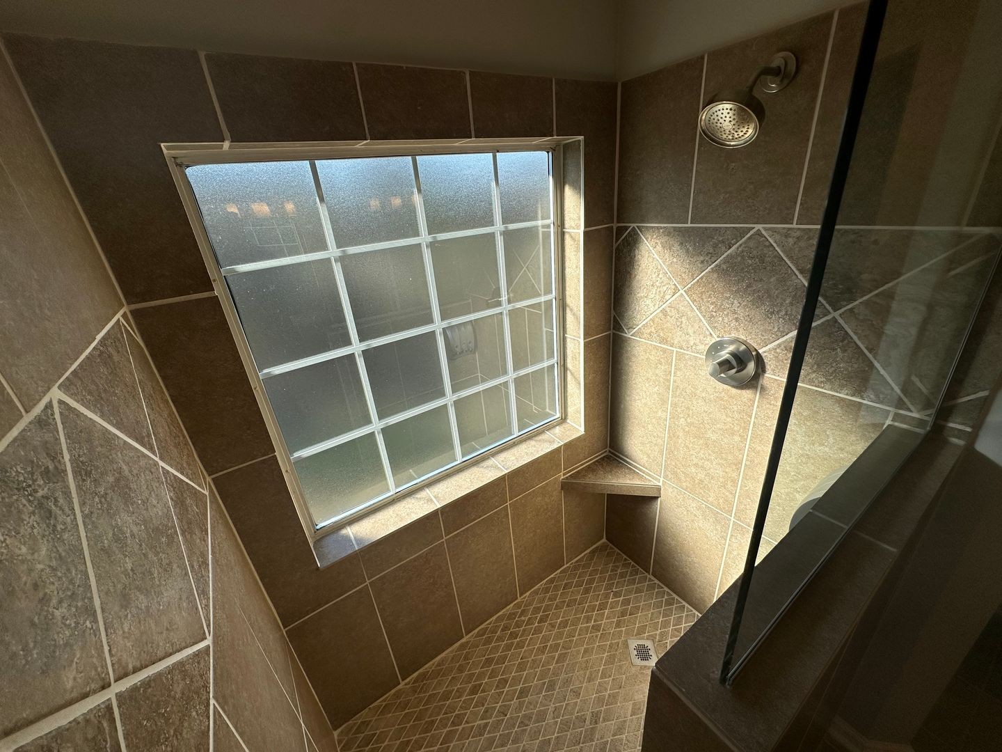 2402 Brookstone Pl Property Photo 13