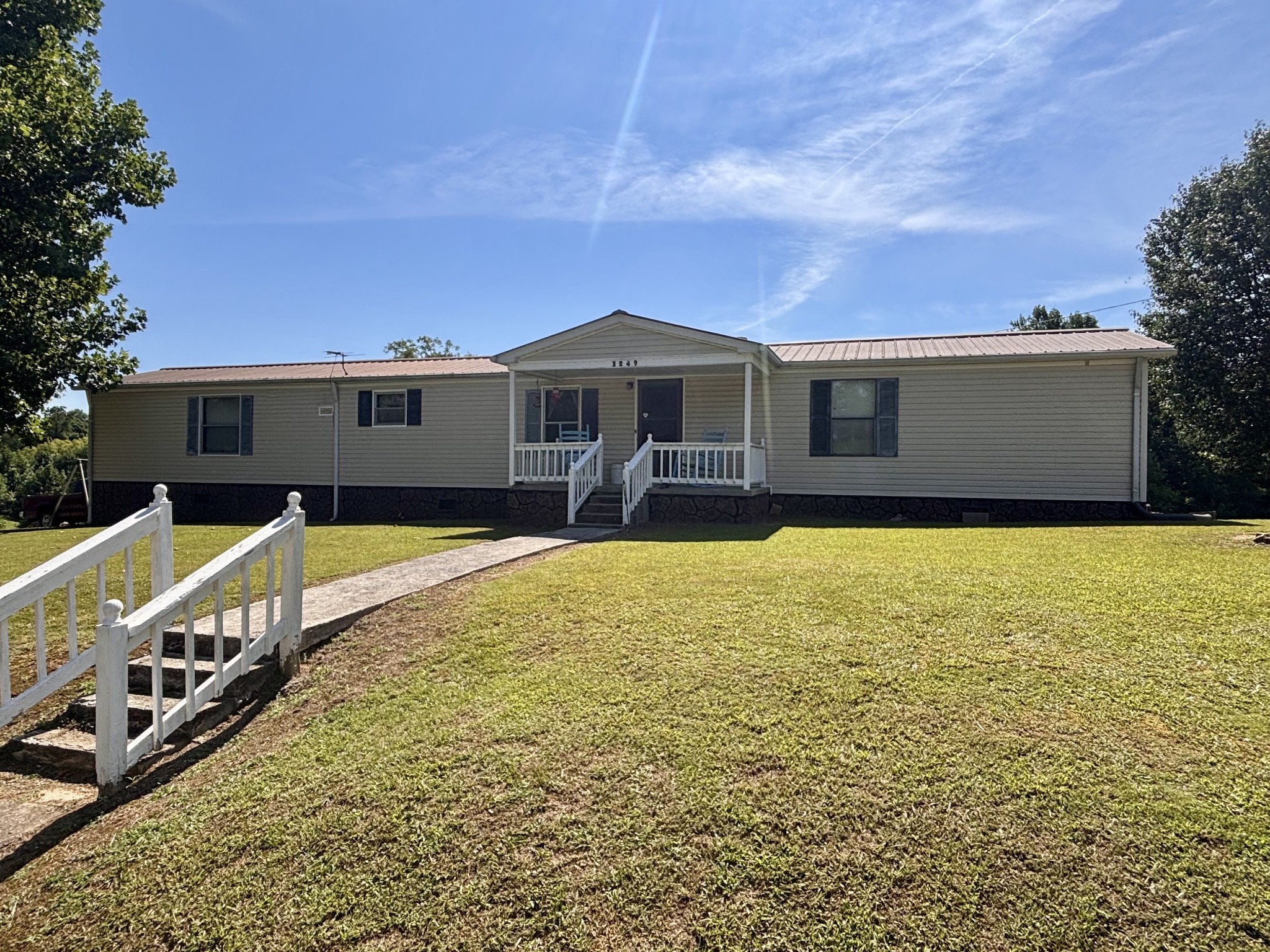 3249 Pea Ridge Rd Property Photo 1