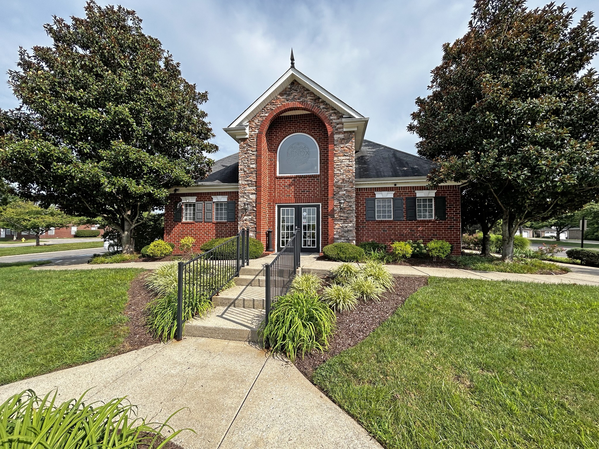 395 Devon Chase Hl Property Photo 1