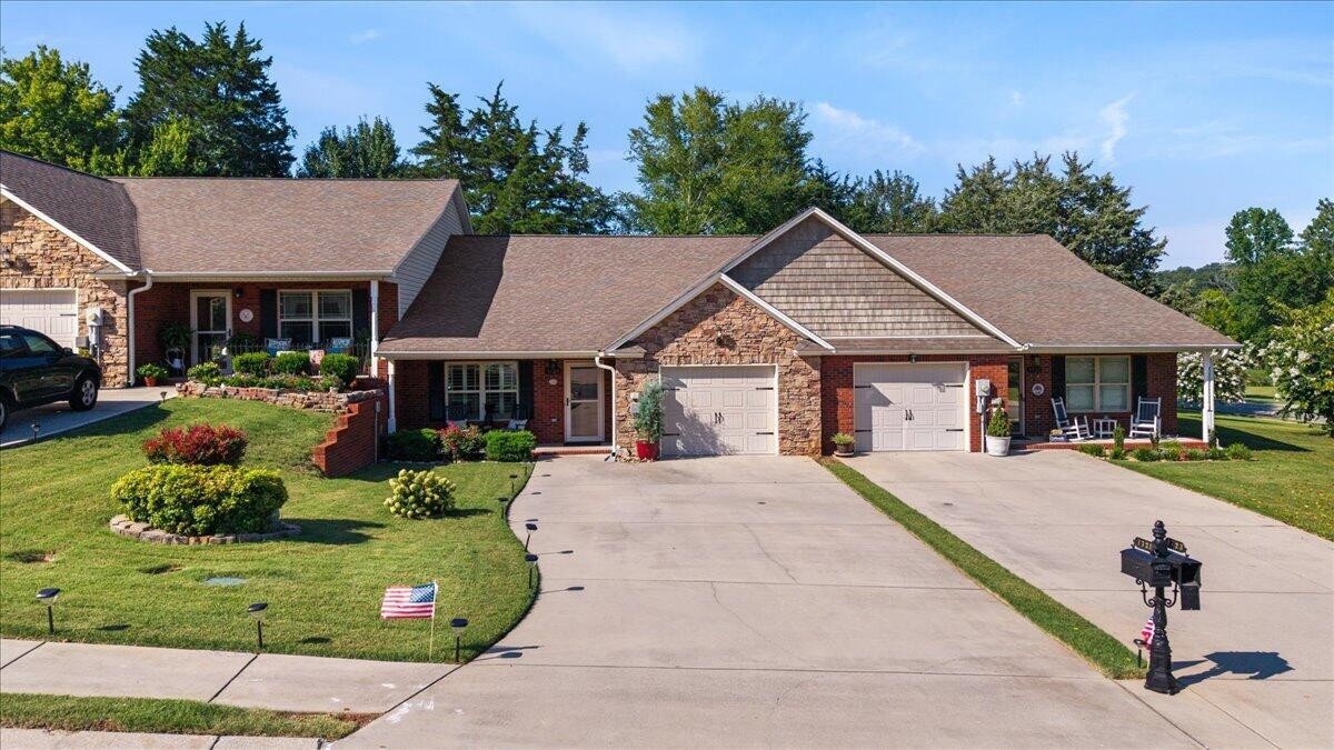 1721 Chelsa Drive, Ne Property Photo 2