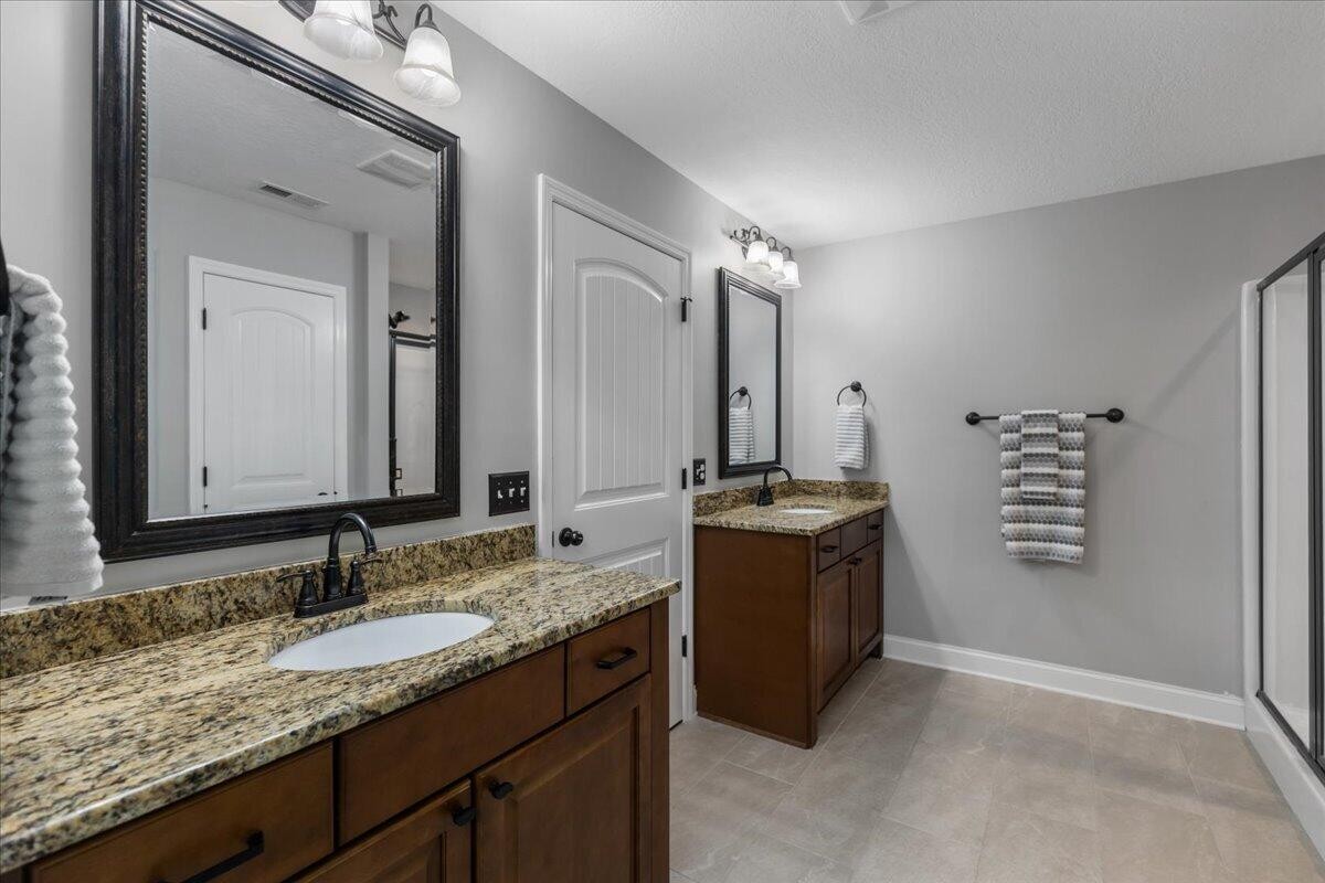 1721 Chelsa Drive, Ne Property Photo 21