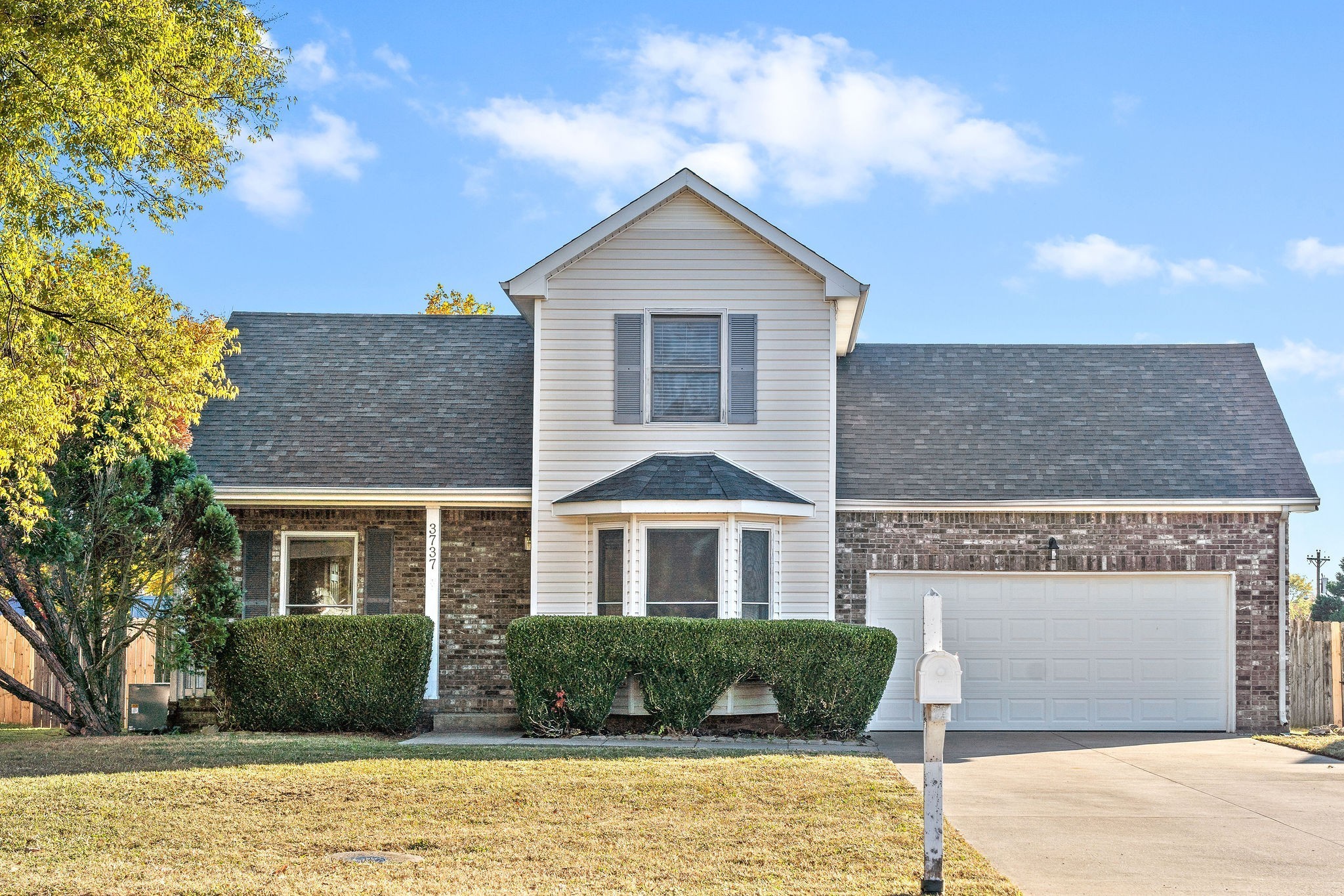 3737 Heather Dr Property Photo 1