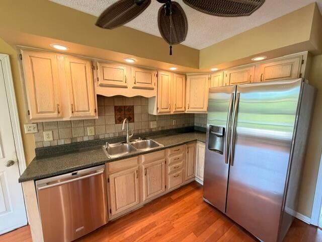 313 Dawn Dr Property Photo 6