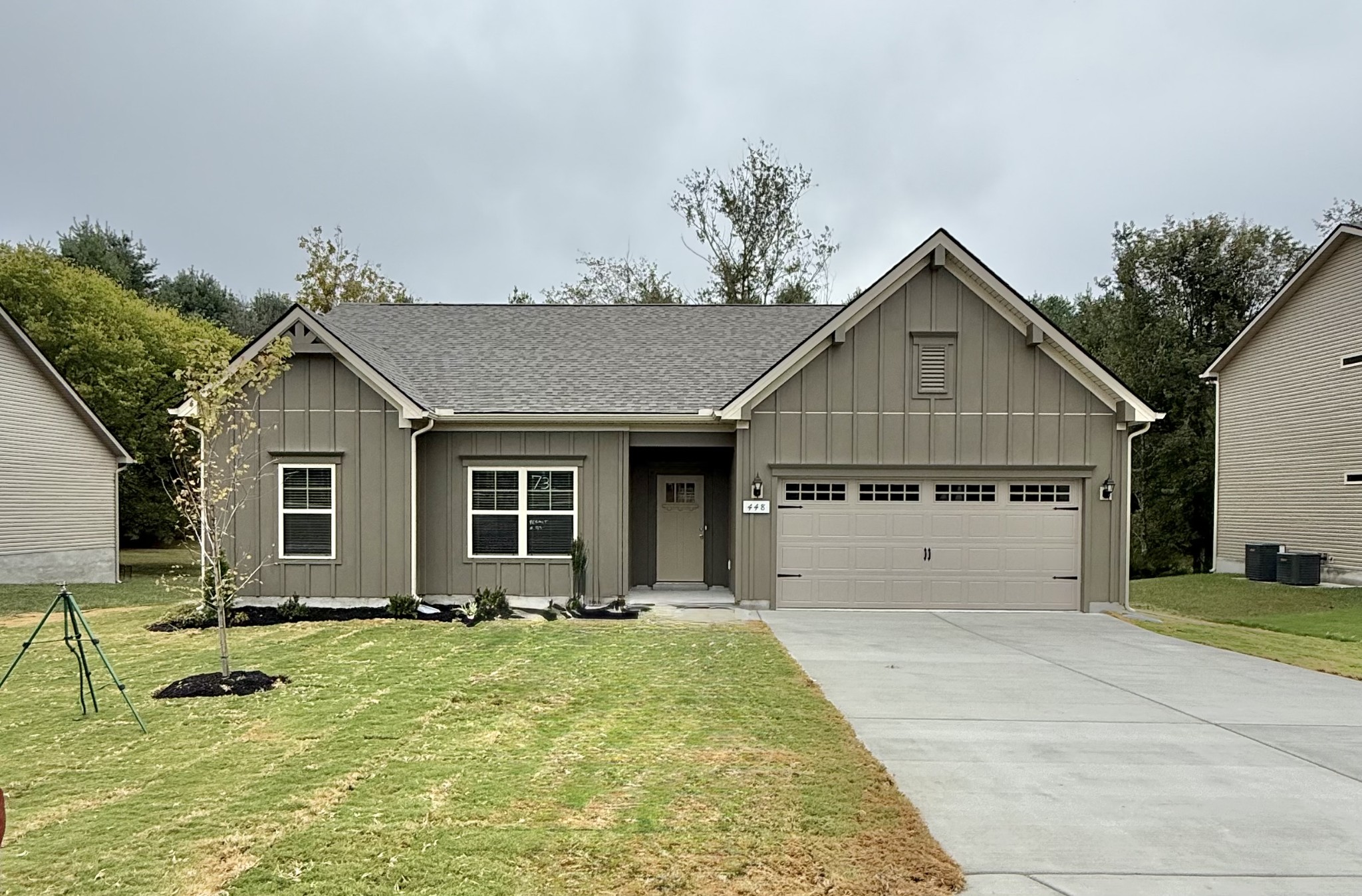 73 Country Circle Property Photo 1