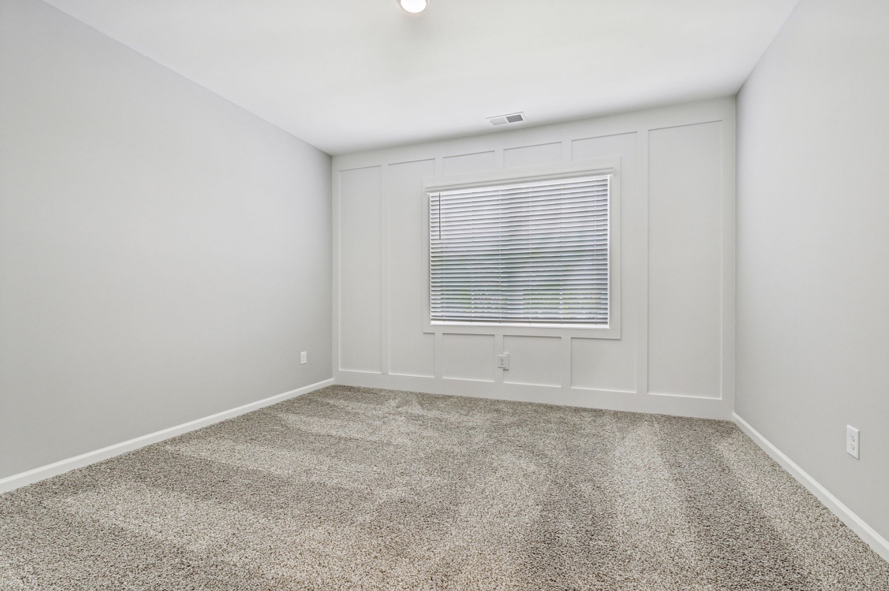 121 Floyd Jct Property Photo 7