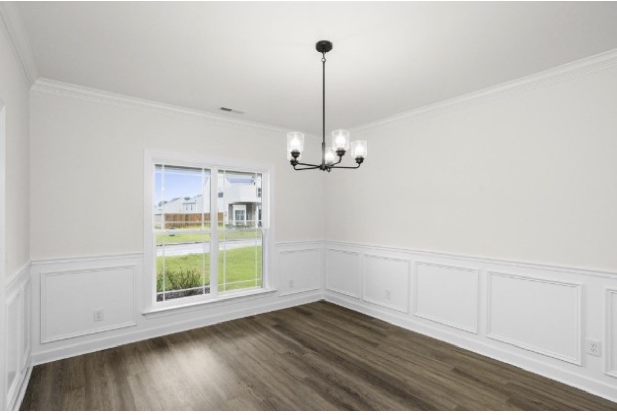 5021 Salient Dr Property Photo 5