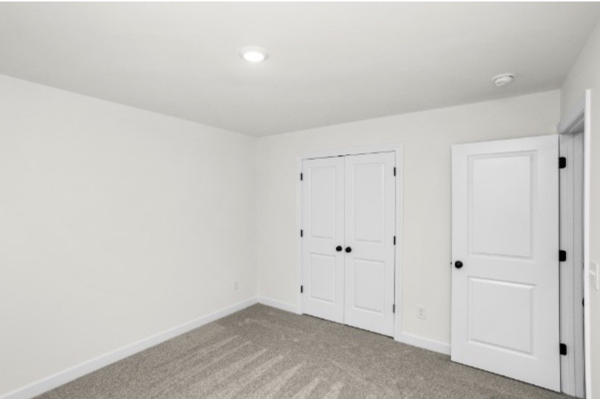 5021 Salient Dr Property Photo 39