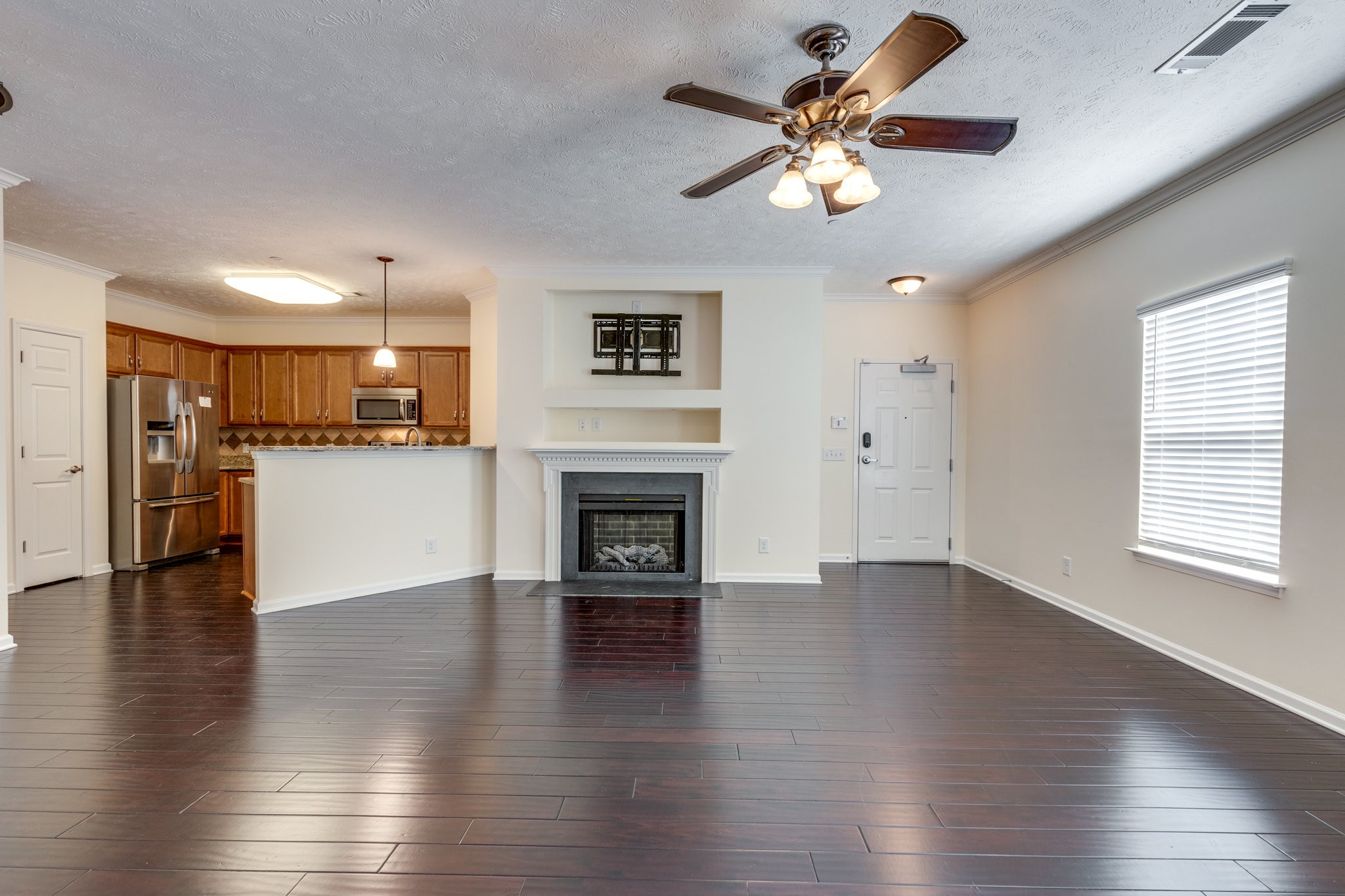 2022 Turning Wheel Ln Property Photo 9