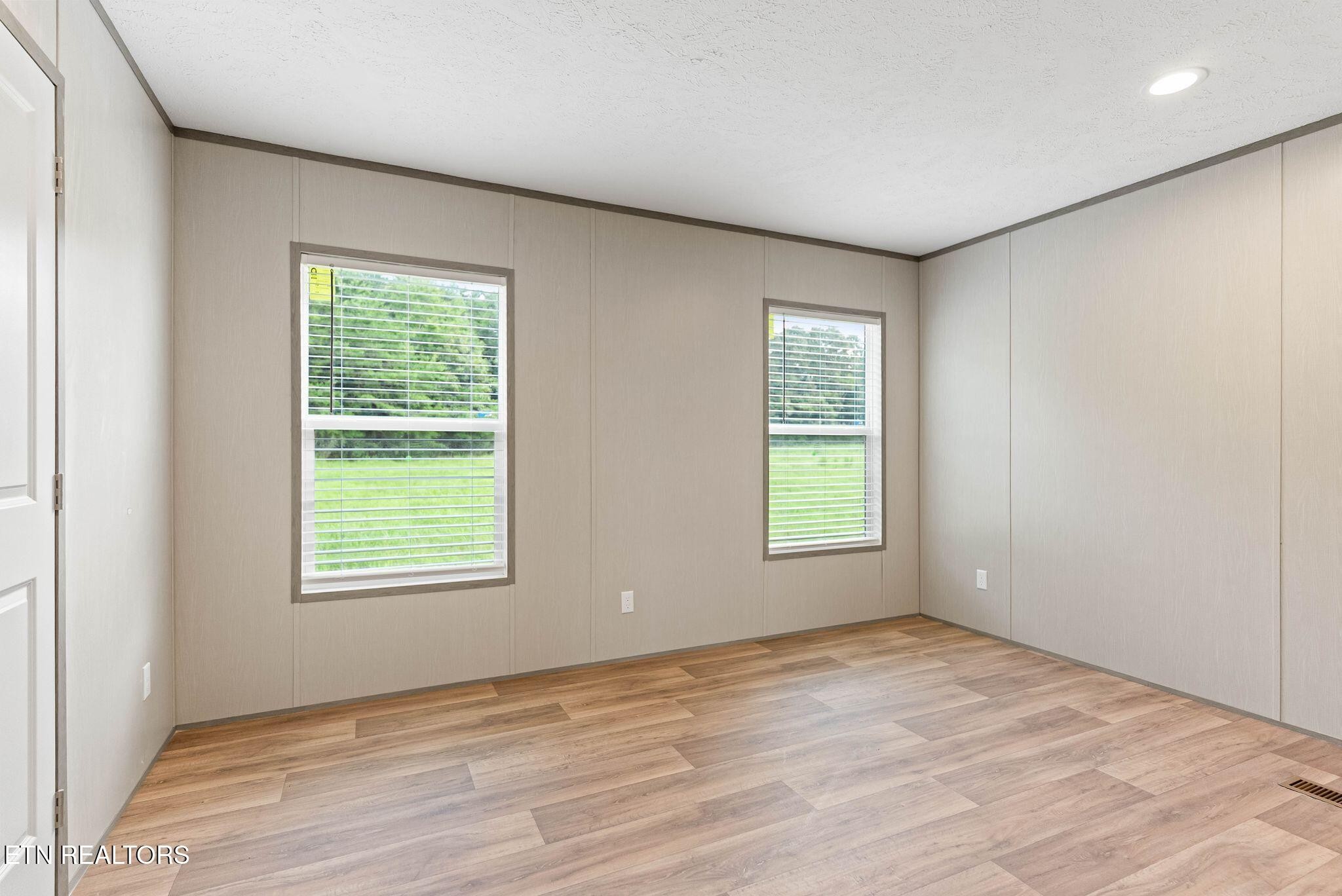 361 County Road 784a Property Photo 14