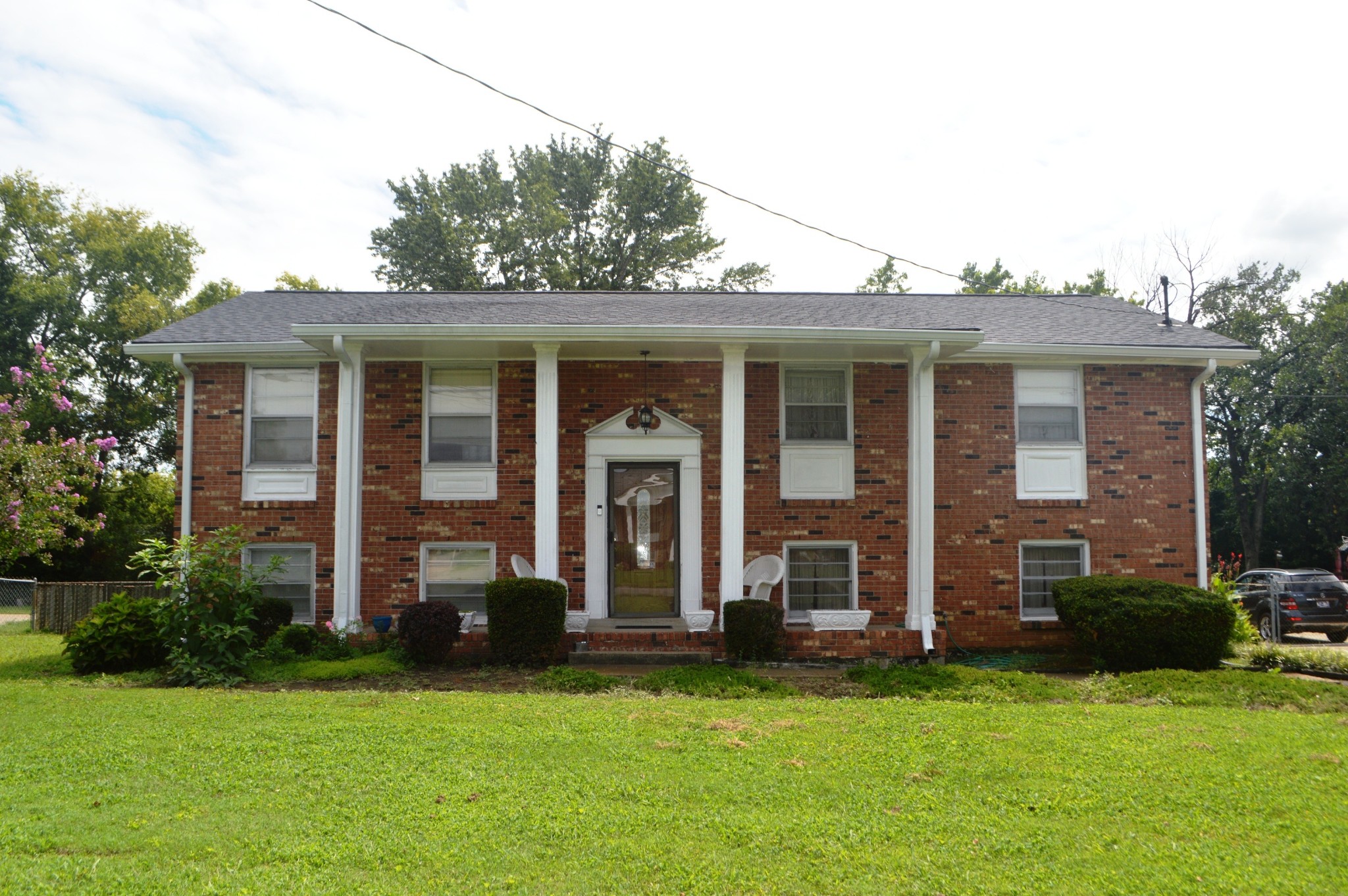 3133 Oak Ridge Dr Property Photo 1