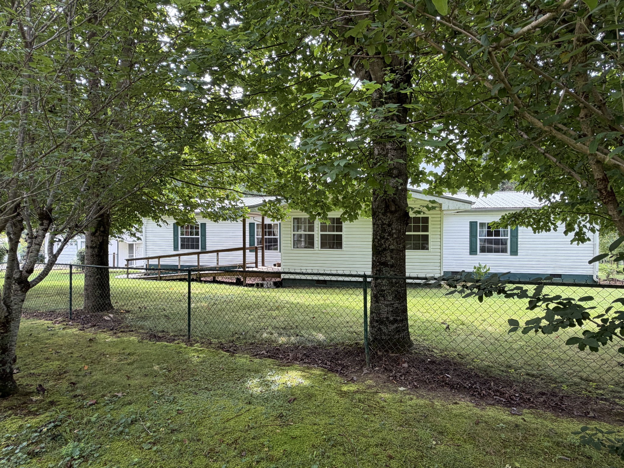 704 Canyon Dr Property Photo 3