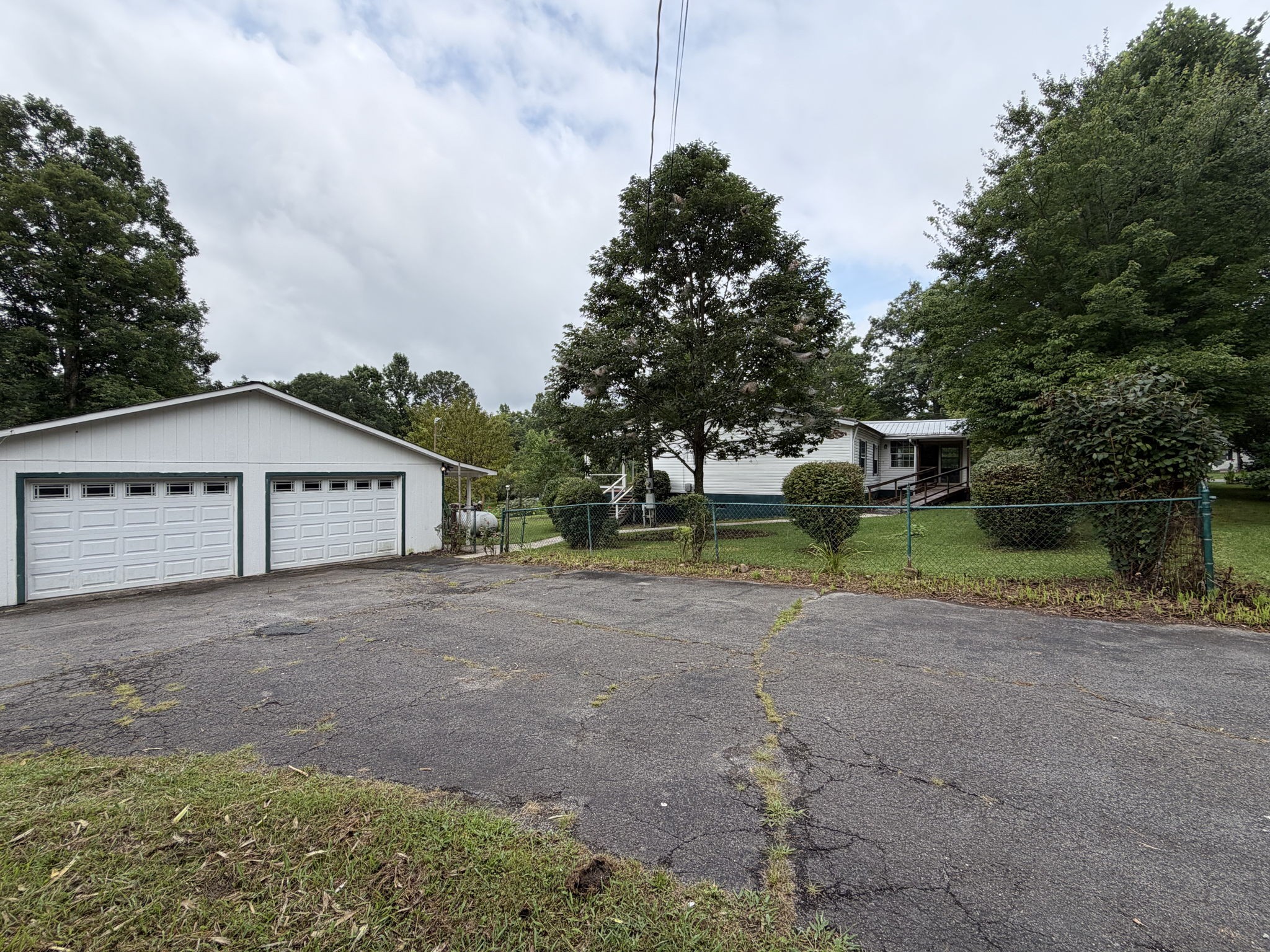 704 Canyon Dr Property Photo 7