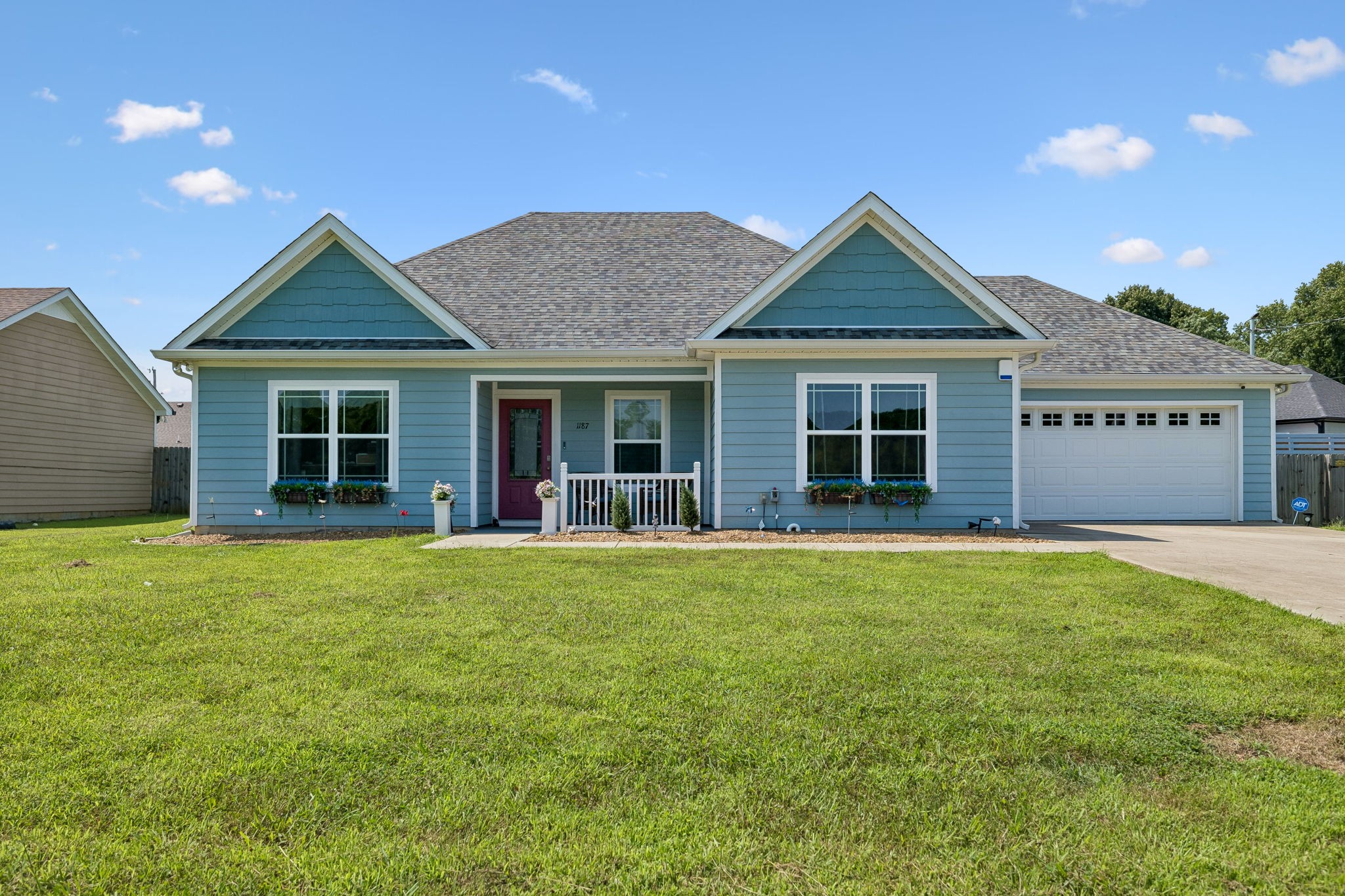 1187 Finley Beech Rd Property Photo 1