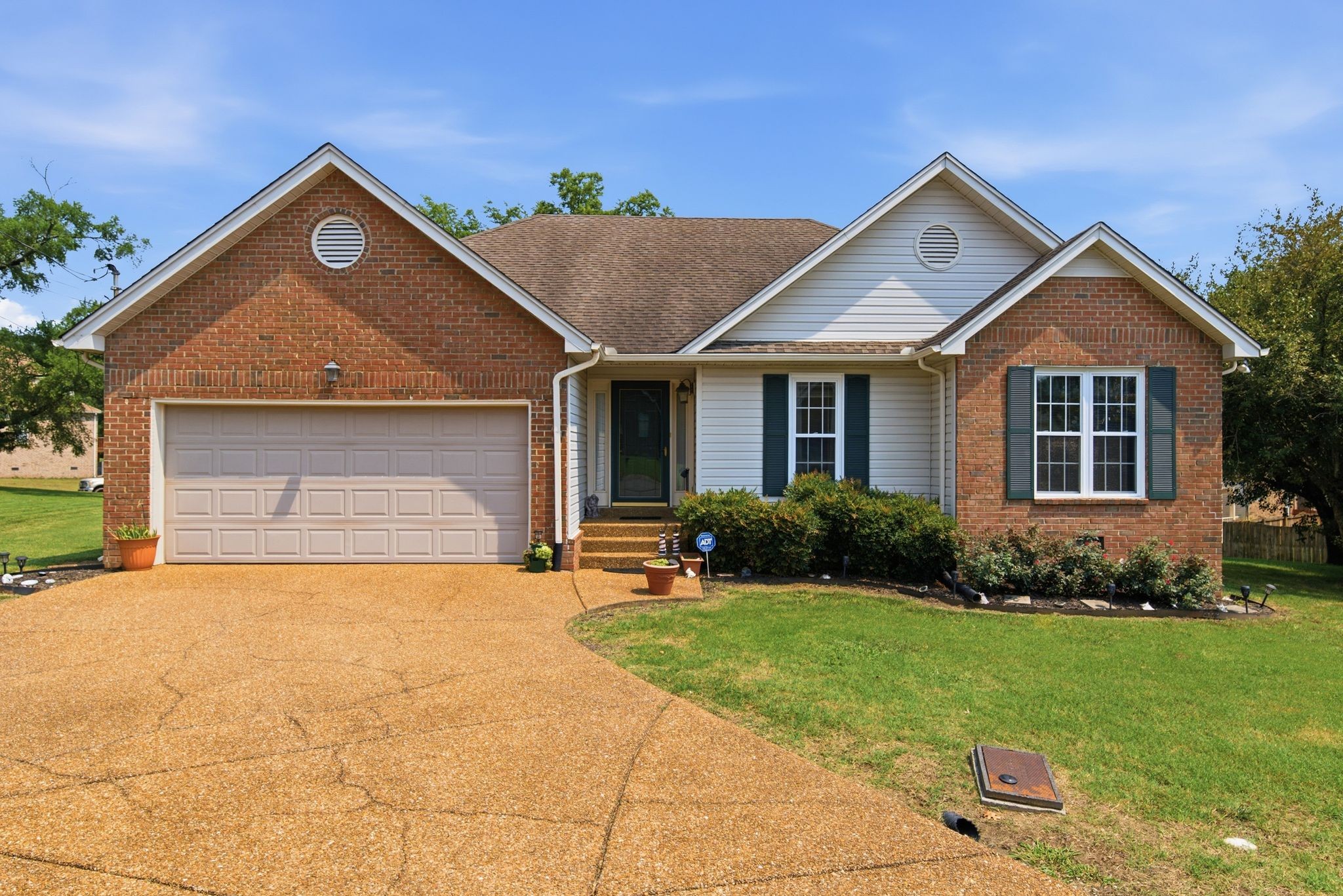 3512 Pinwheel Dr Property Photo 2