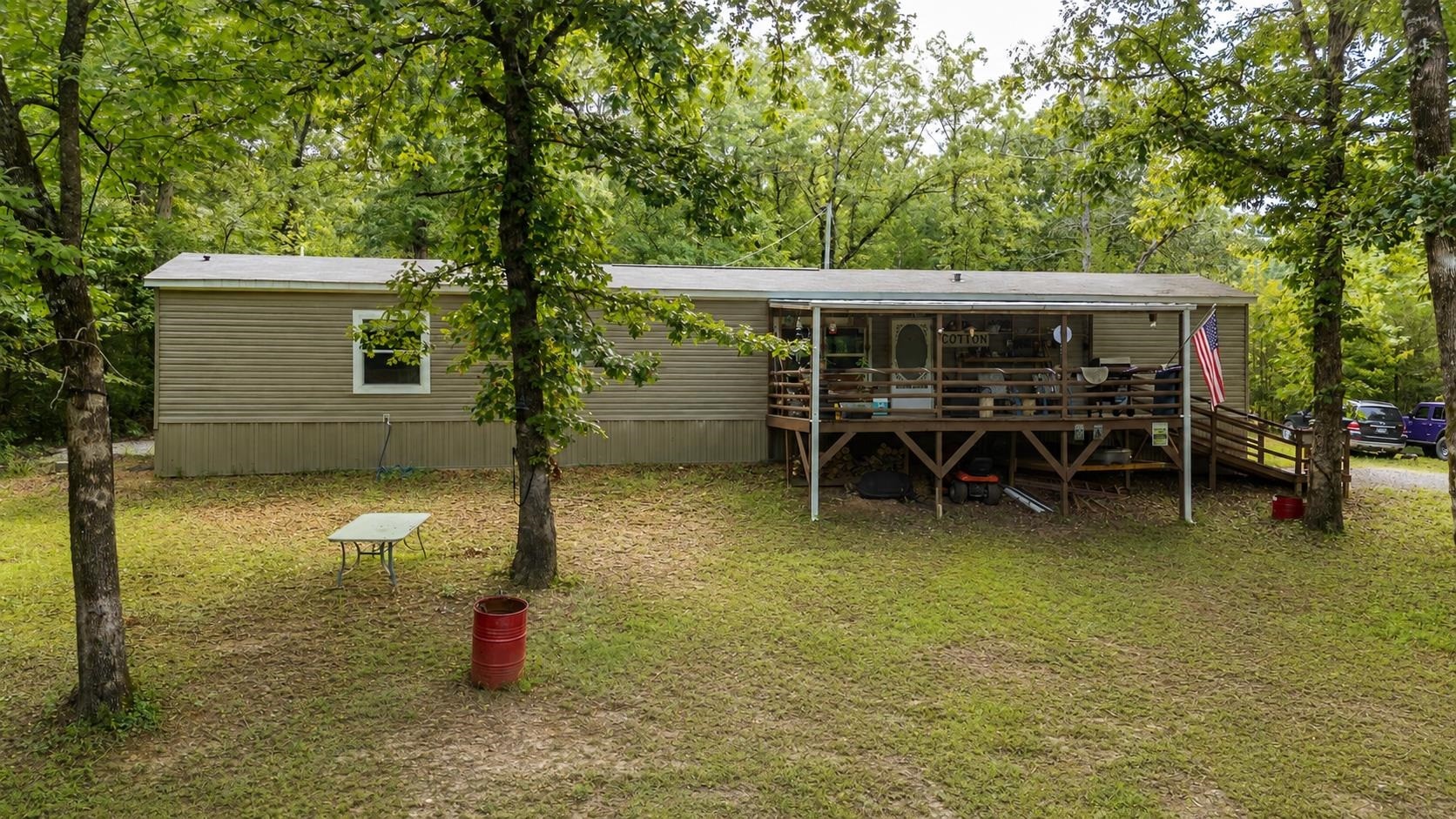 311 Dew Drop Rd Property Photo 2