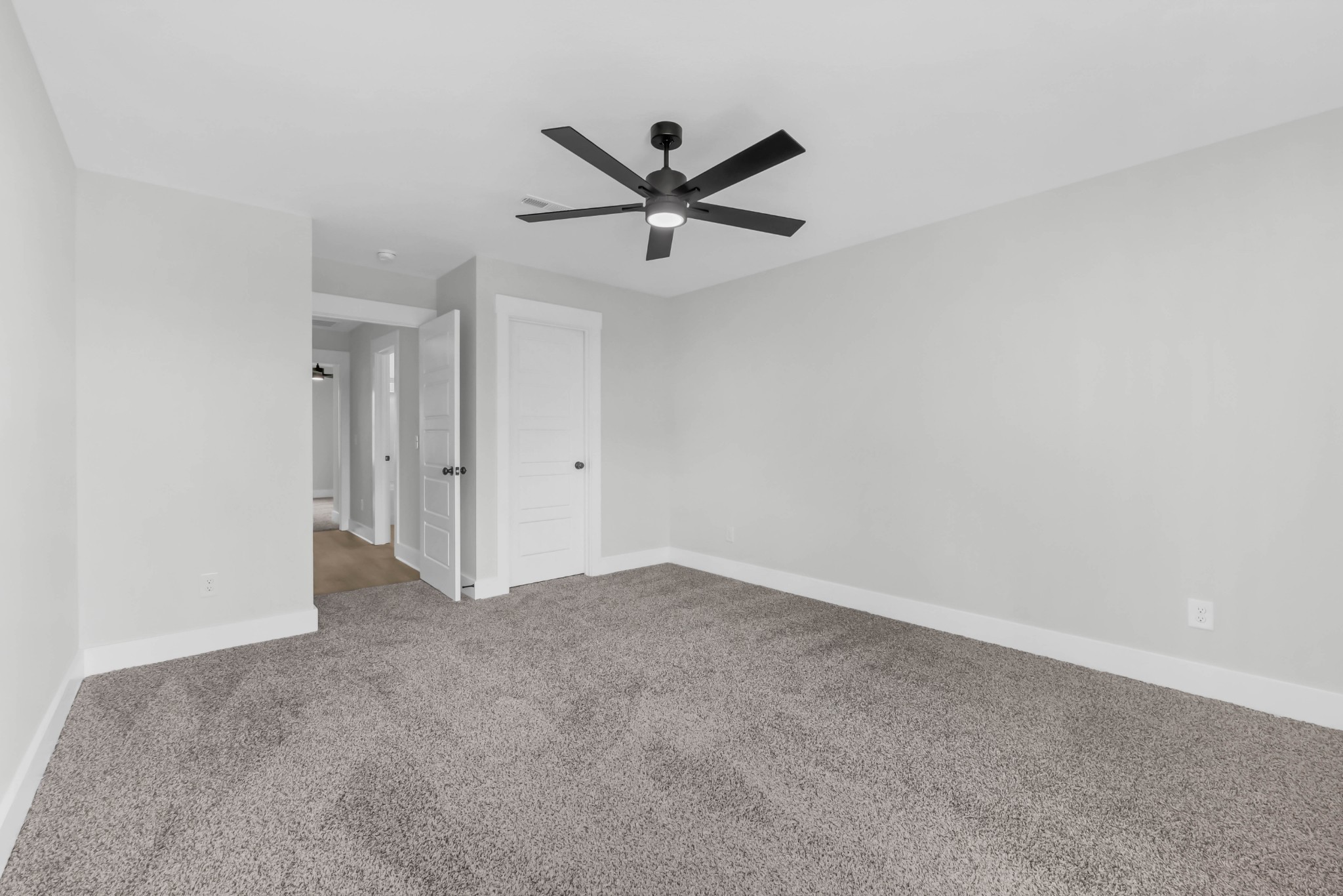 1717 Powell Rd Property Photo 34