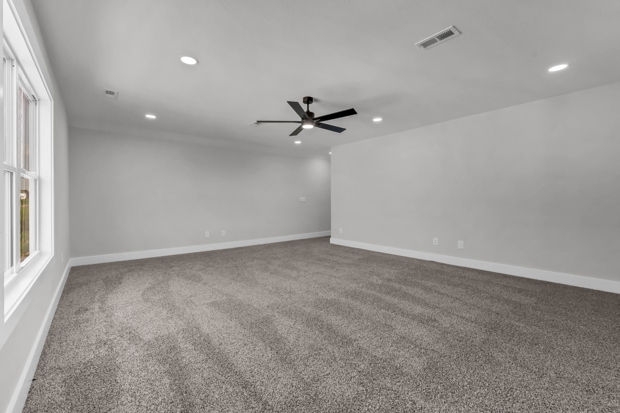 226 Low Plains Ln Property Photo 34